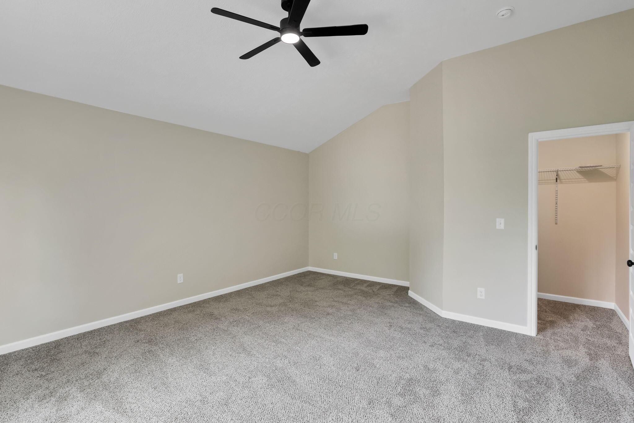 1074 Lockbourne Road Property Photo 19