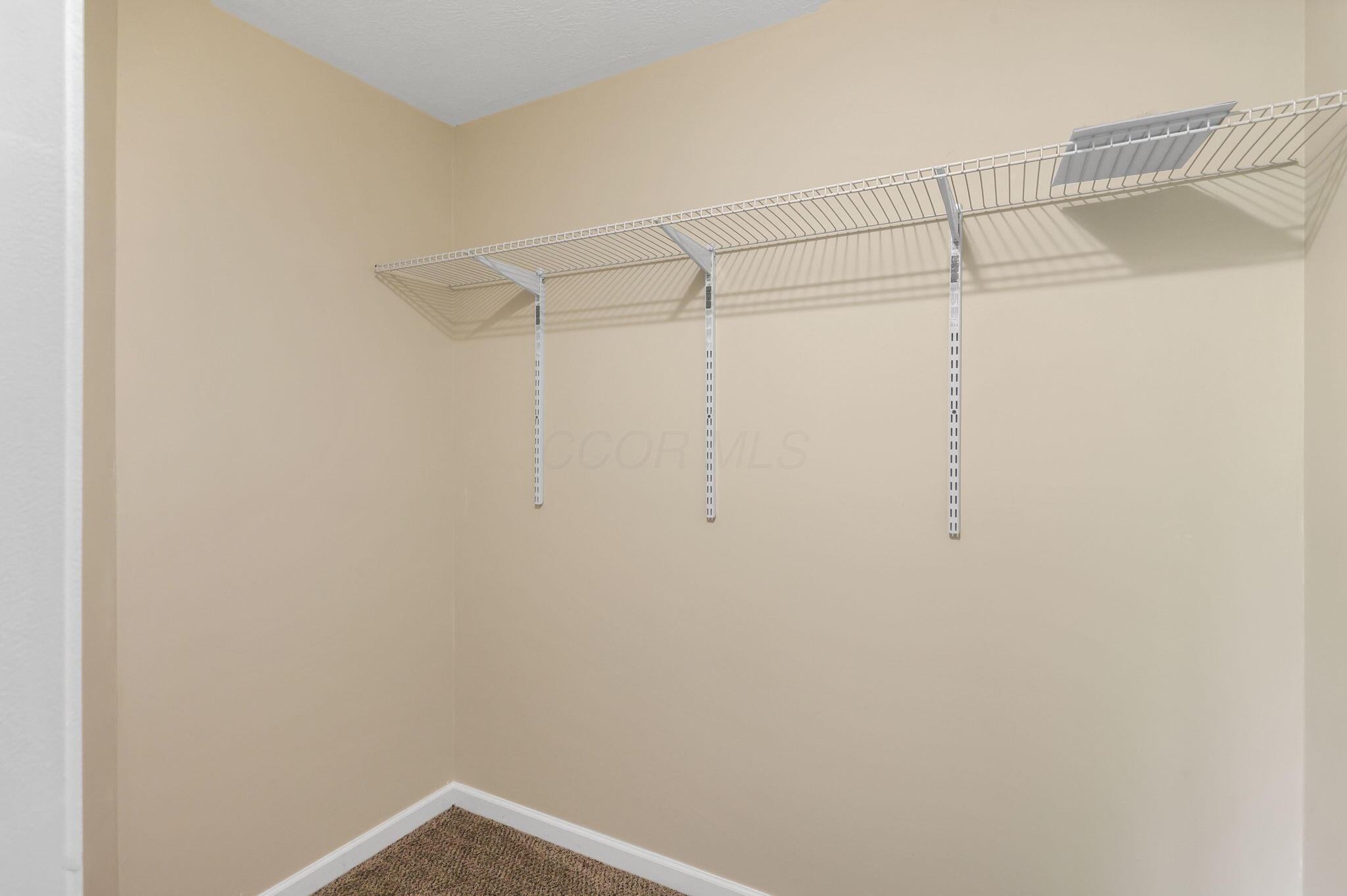 1074 Lockbourne Road Property Photo 21