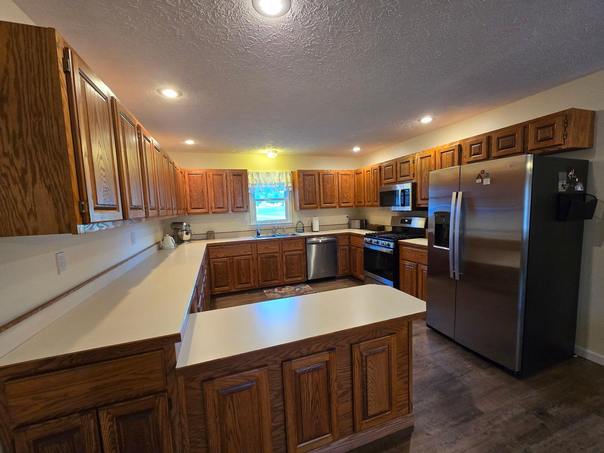 45330 Maple View Circle Property Photo 8