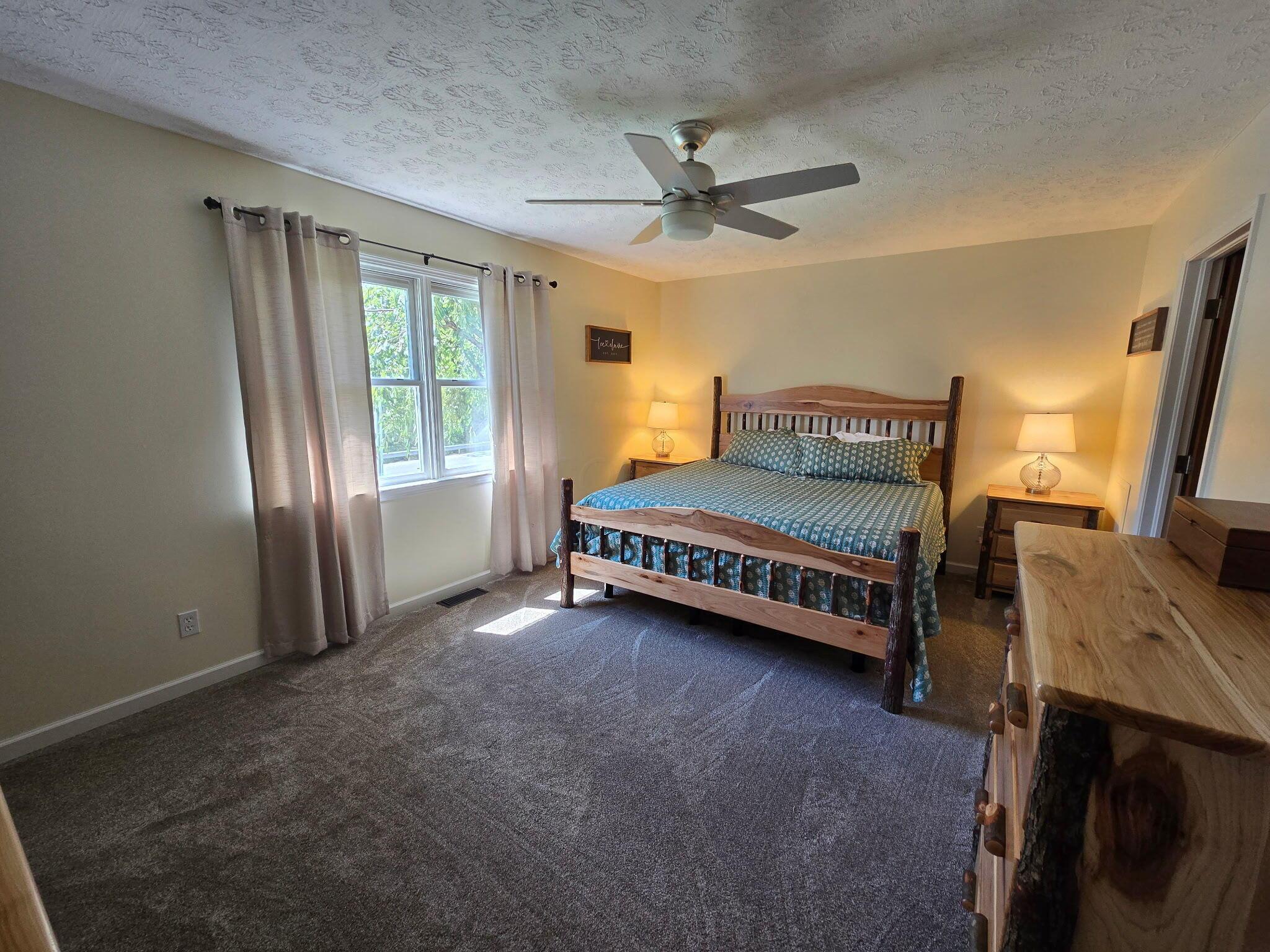 45330 Maple View Circle Property Photo 12