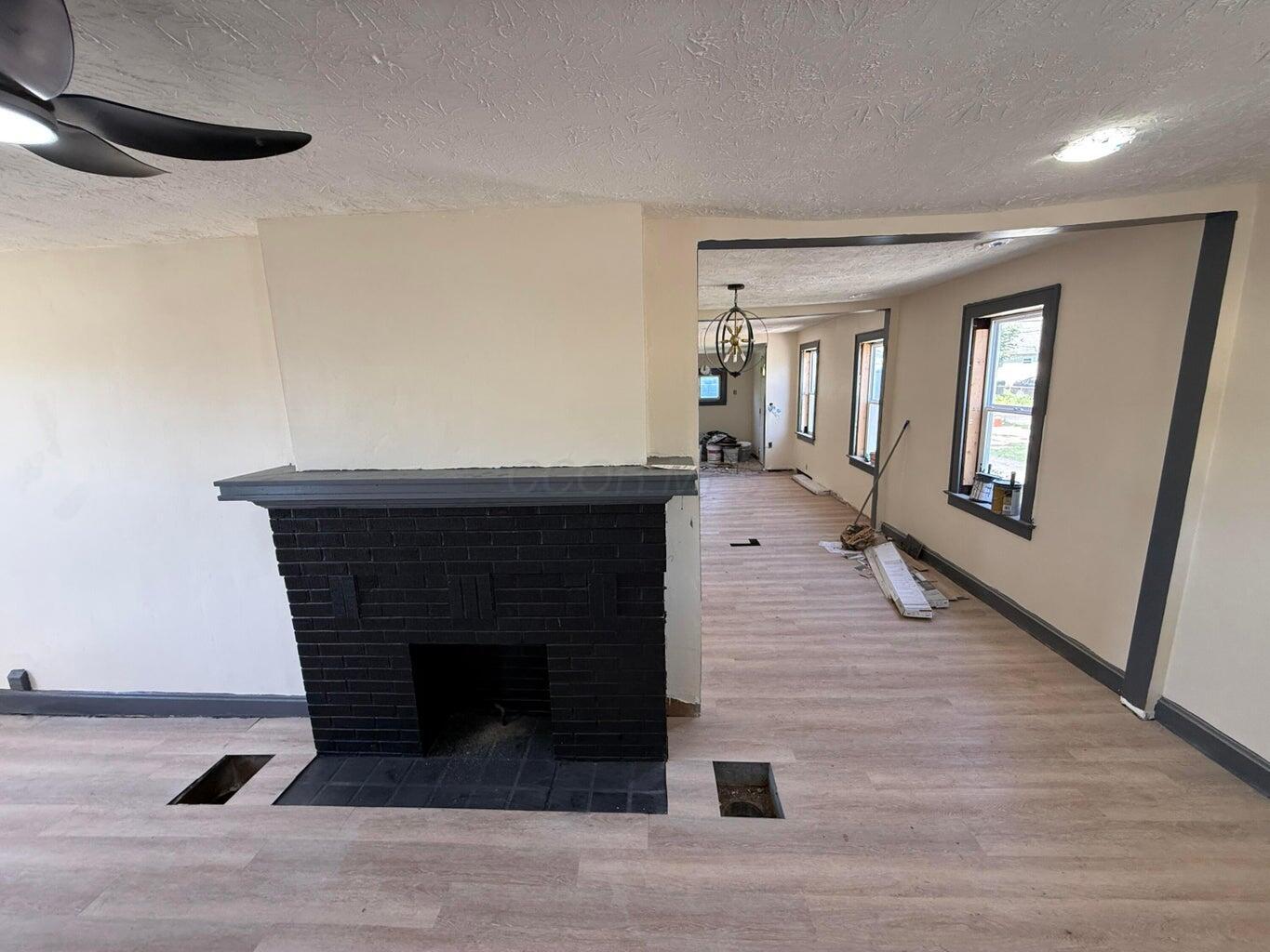 883 Barnett Road Property Photo 4