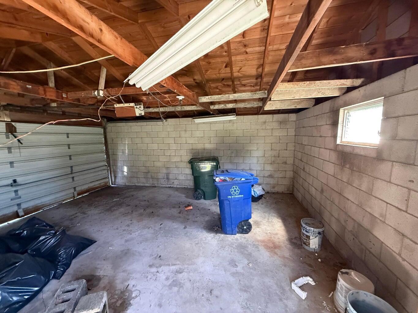 883 Barnett Road Property Photo 32