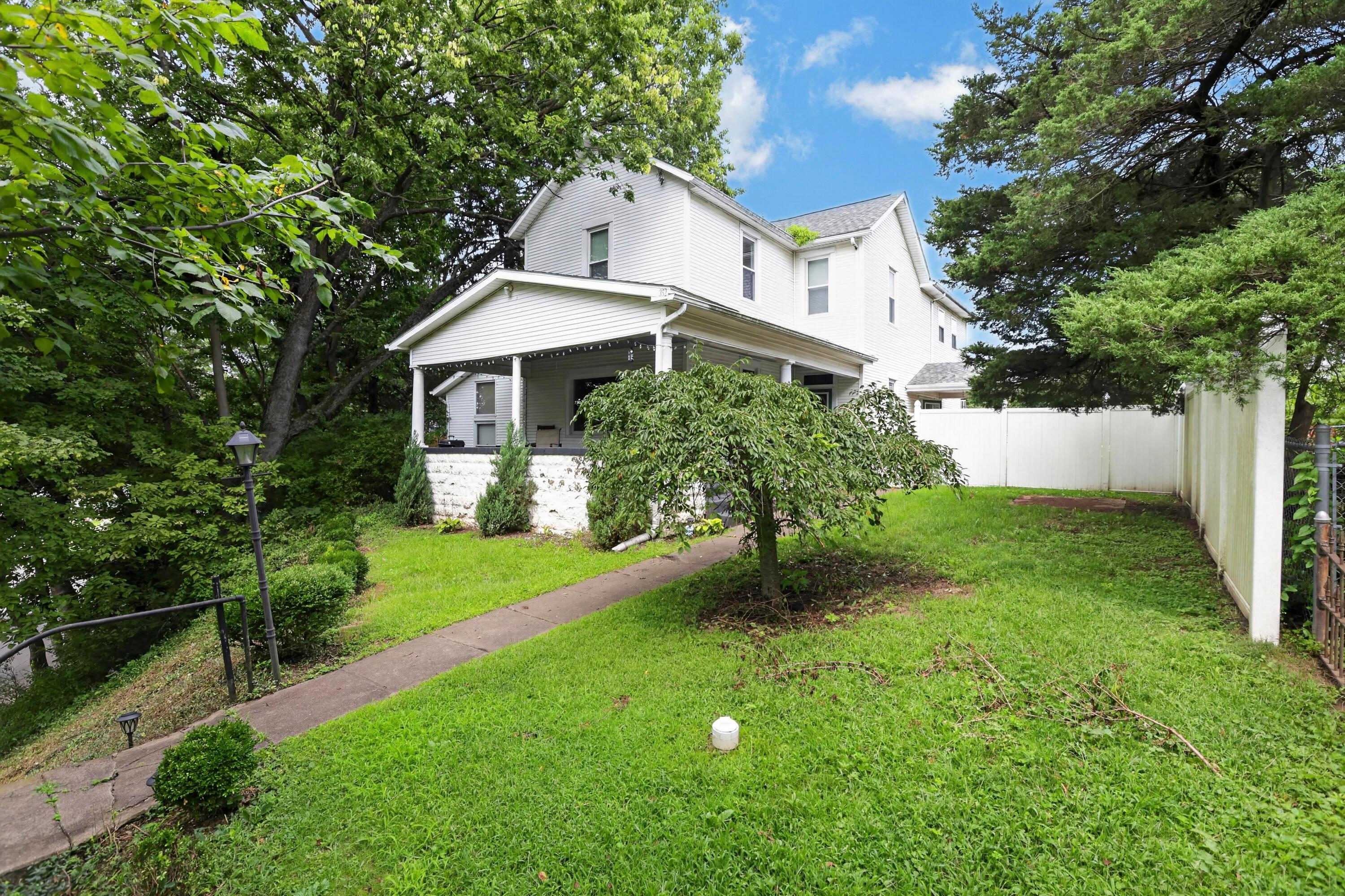 352 Mound Street Property Photo 5
