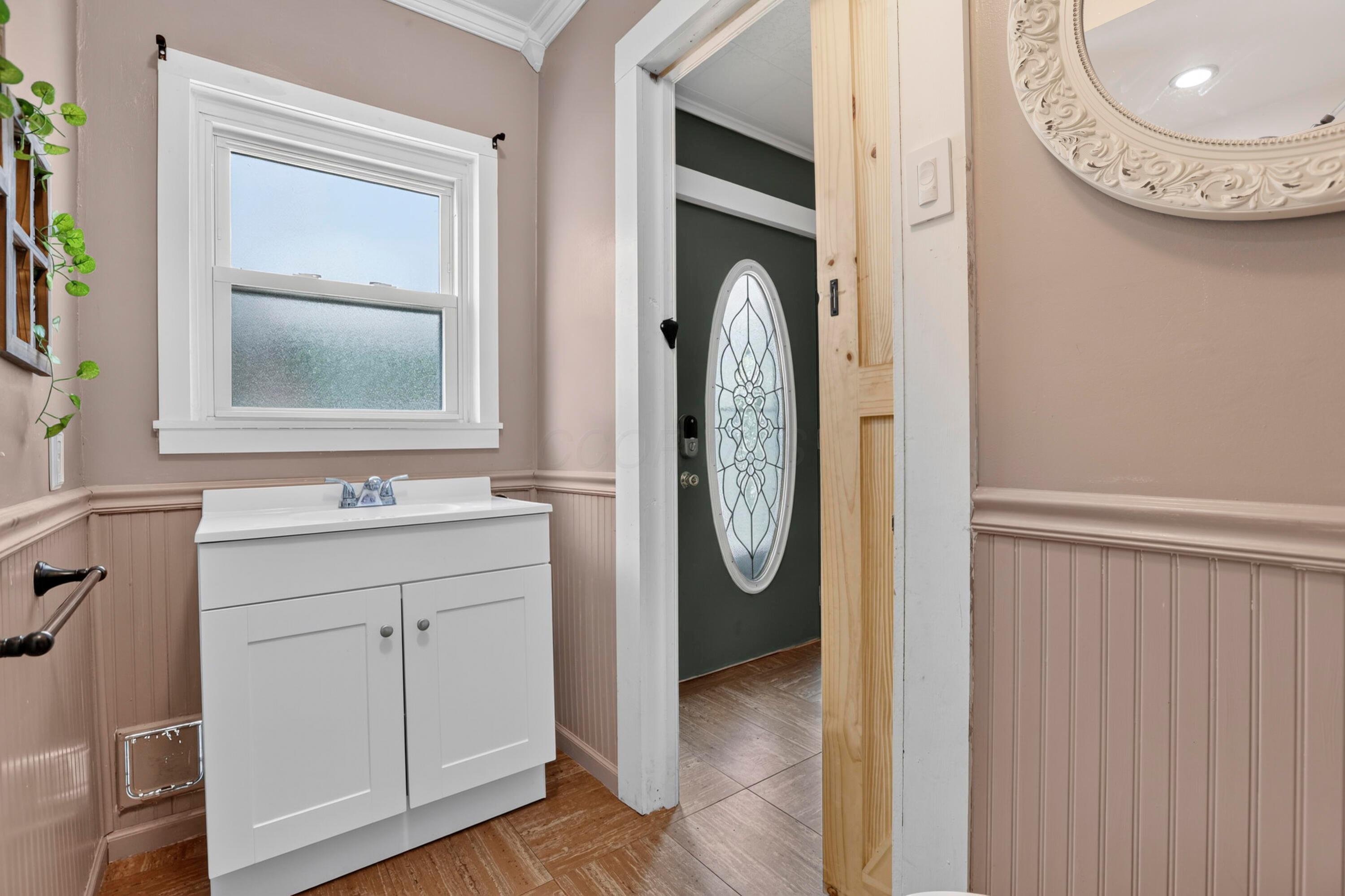 352 Mound Street Property Photo 22