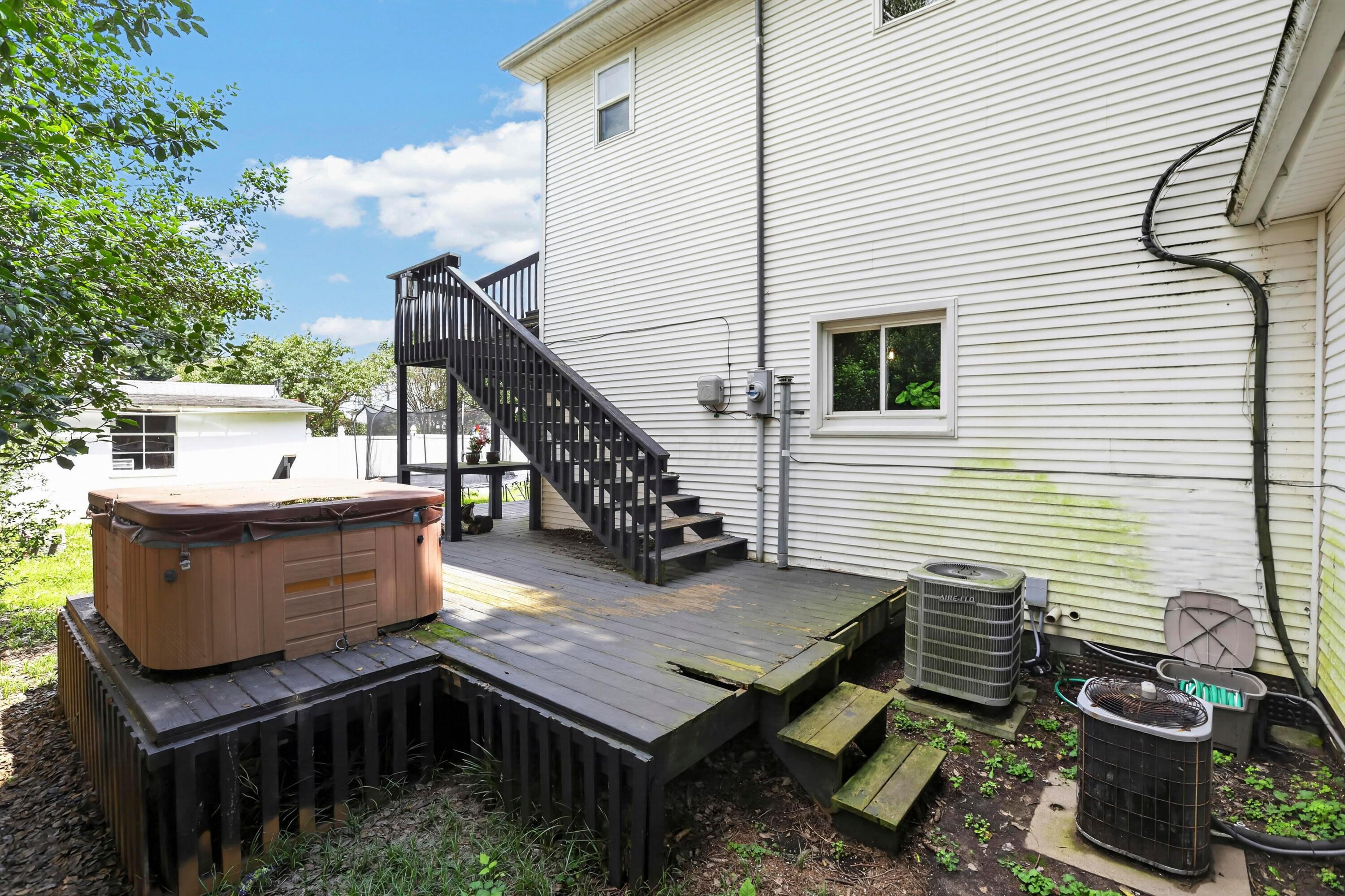 352 Mound Street Property Photo 51