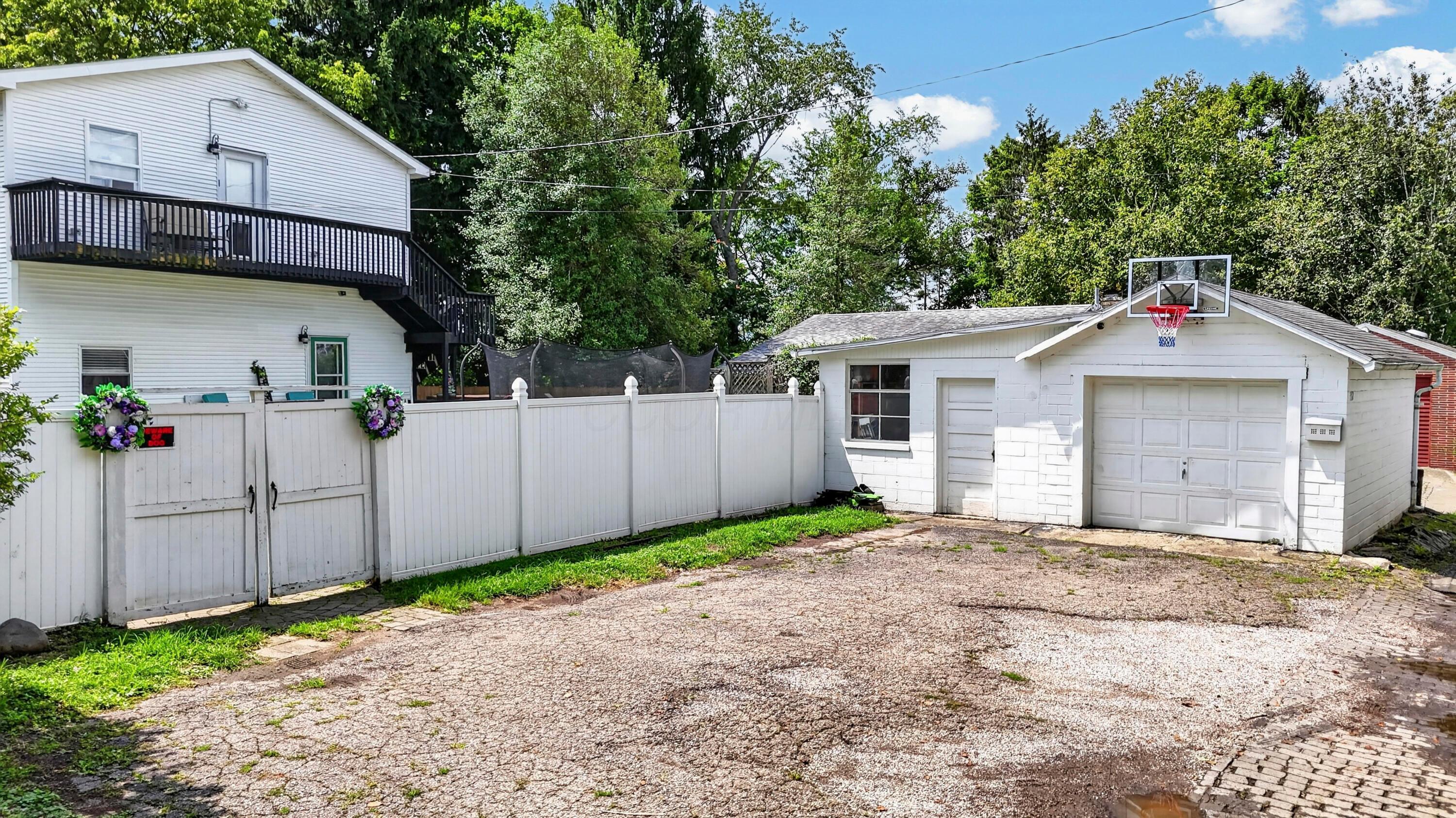 352 Mound Street Property Photo 76