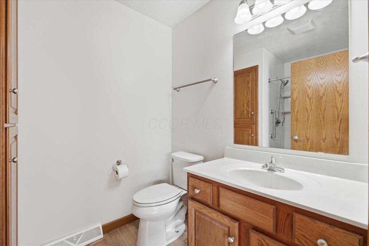 87 Struble Circle Property Photo 14