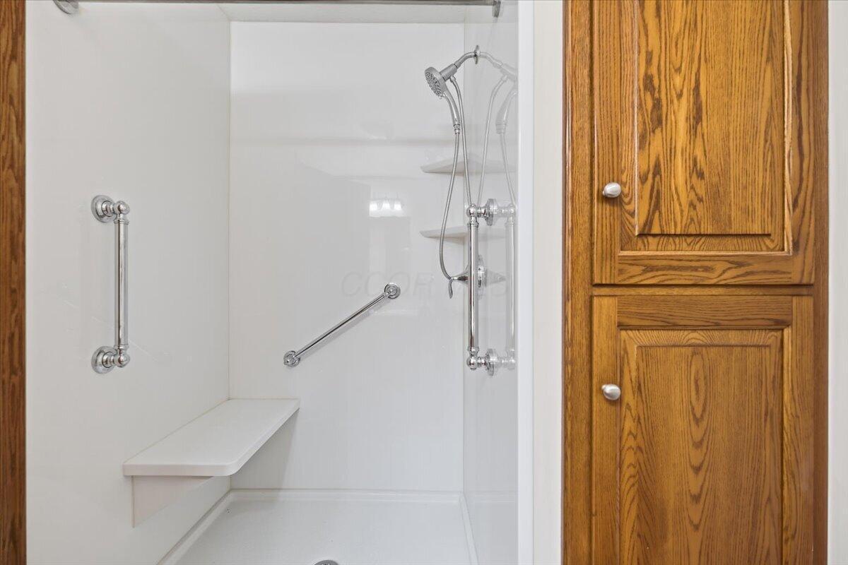 87 Struble Circle Property Photo 15