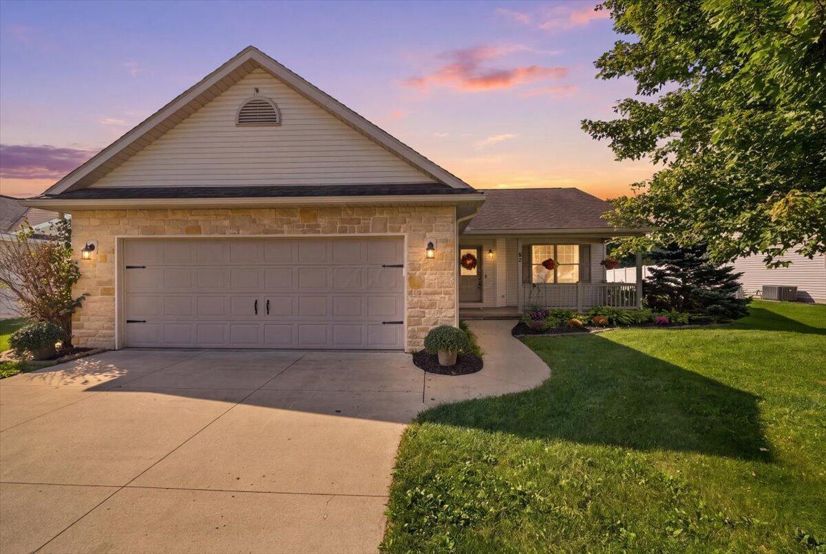 87 Struble Circle Property Photo 22