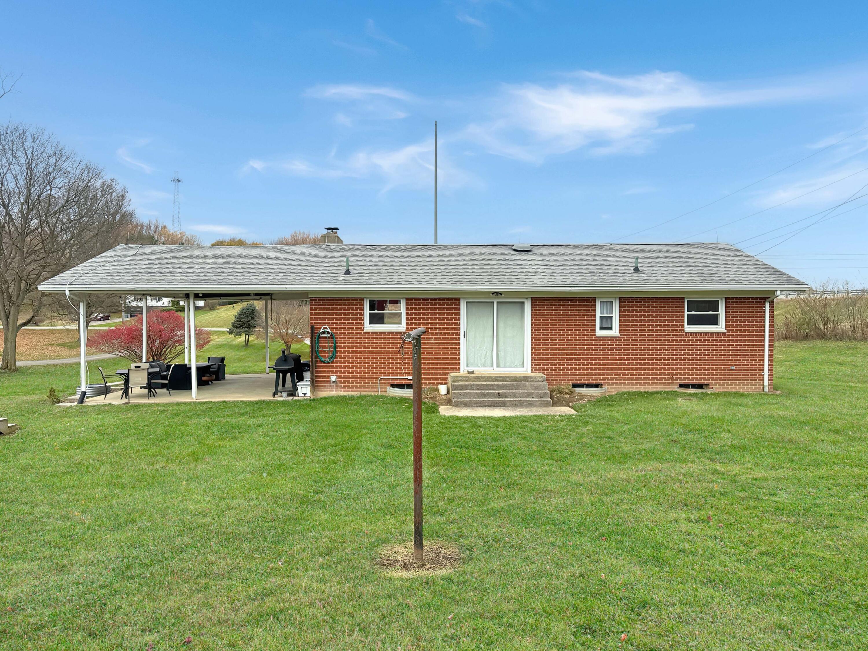 3770 Bosart Road Property Photo 9