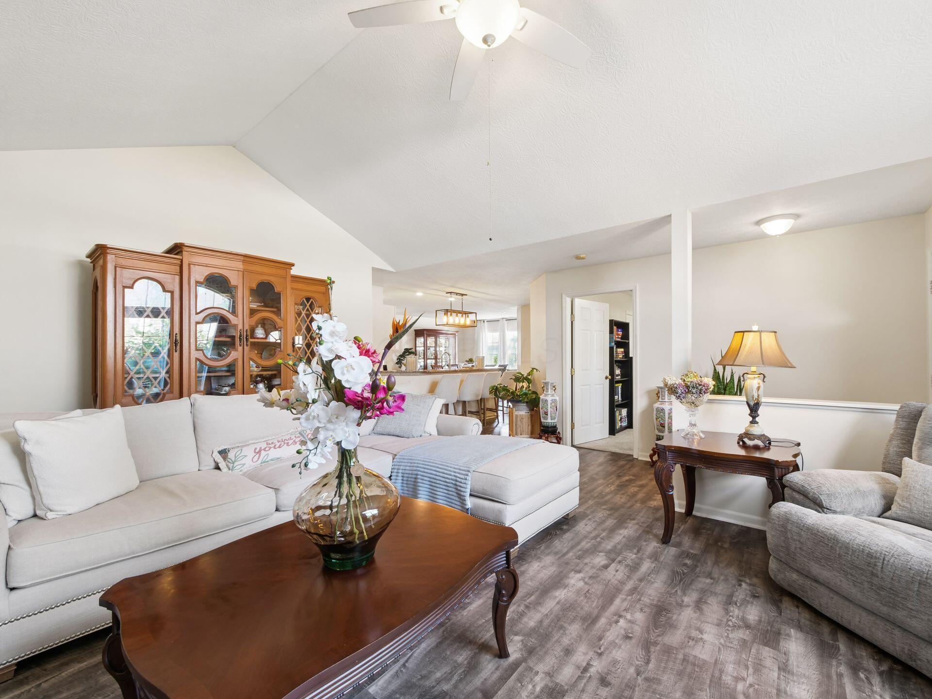 5163 Vinings Ridge Property Photo 8