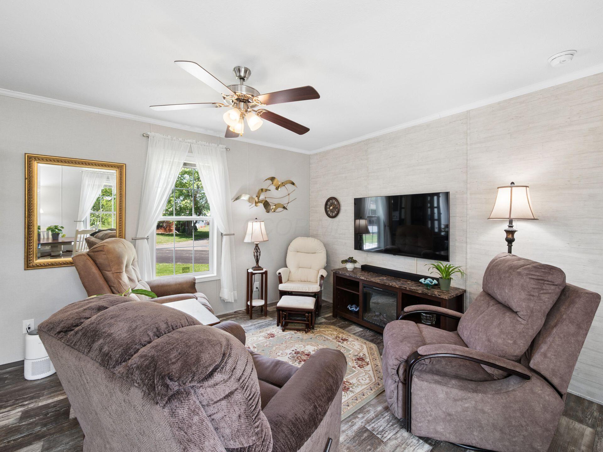 62 Woodcrest Drive Property Photo 15