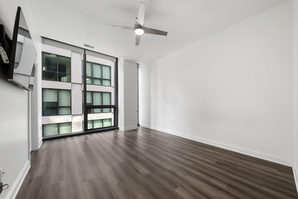225 John H Mcconnell Boulevard, 501 Property Photo 17