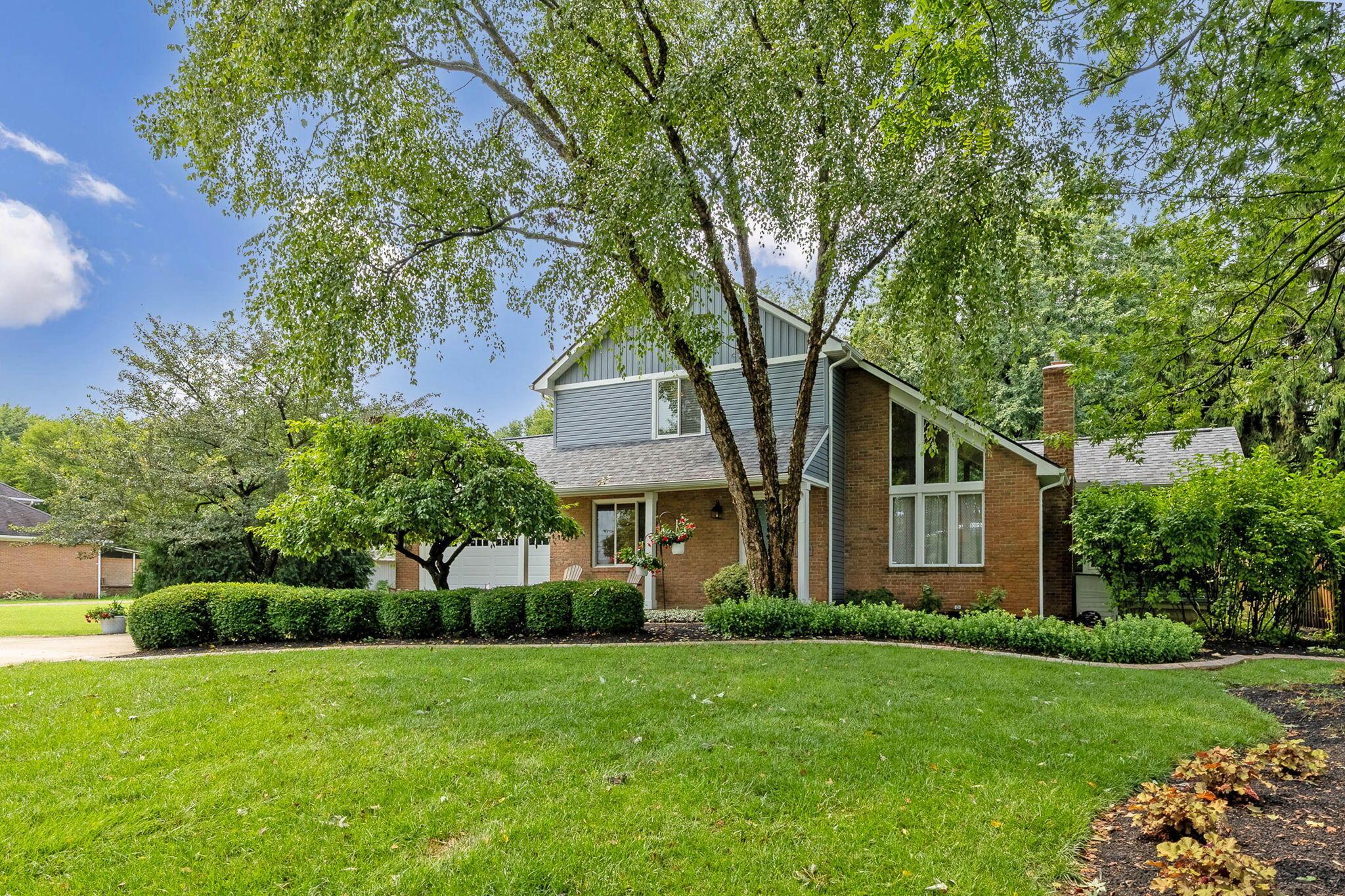 89 S Sunbury Road Property Photo 1