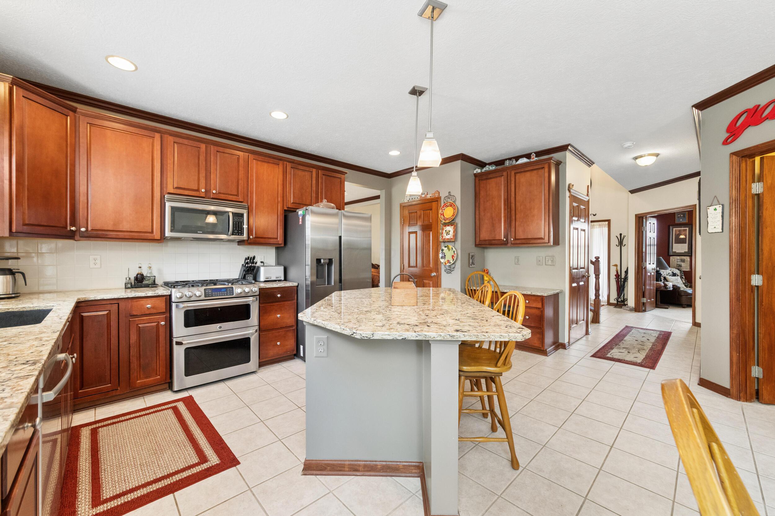 105 Alder Court Property Photo 17