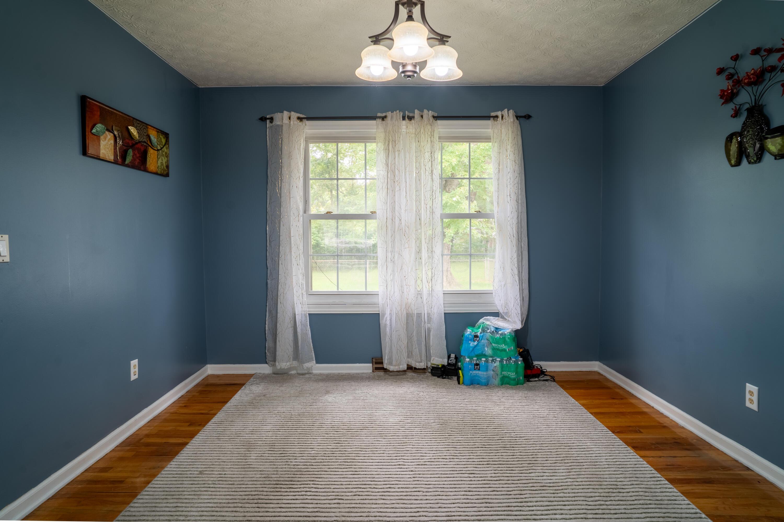 6272 Skywae Drive Property Photo 4