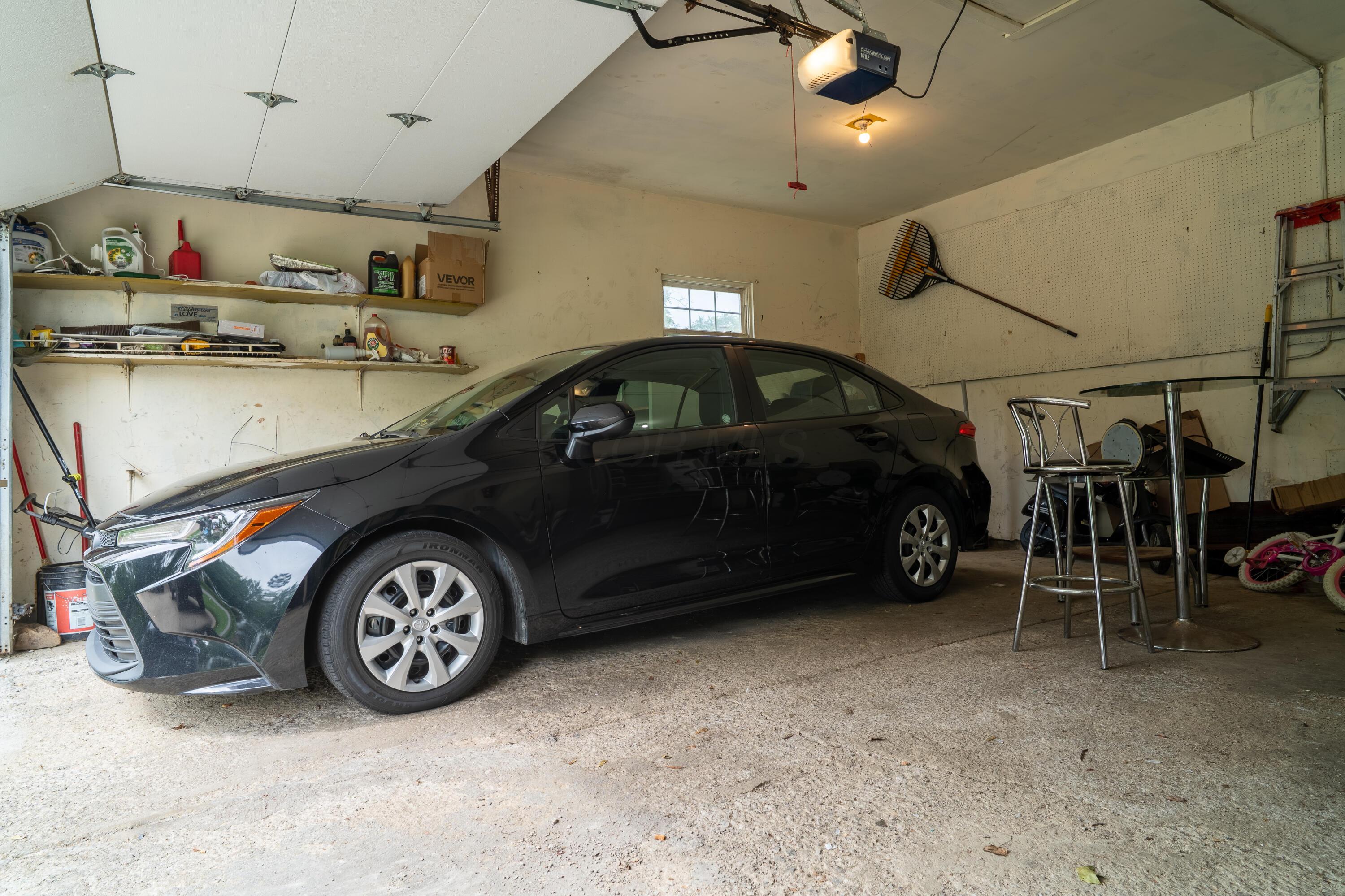 6272 Skywae Drive Property Photo 25