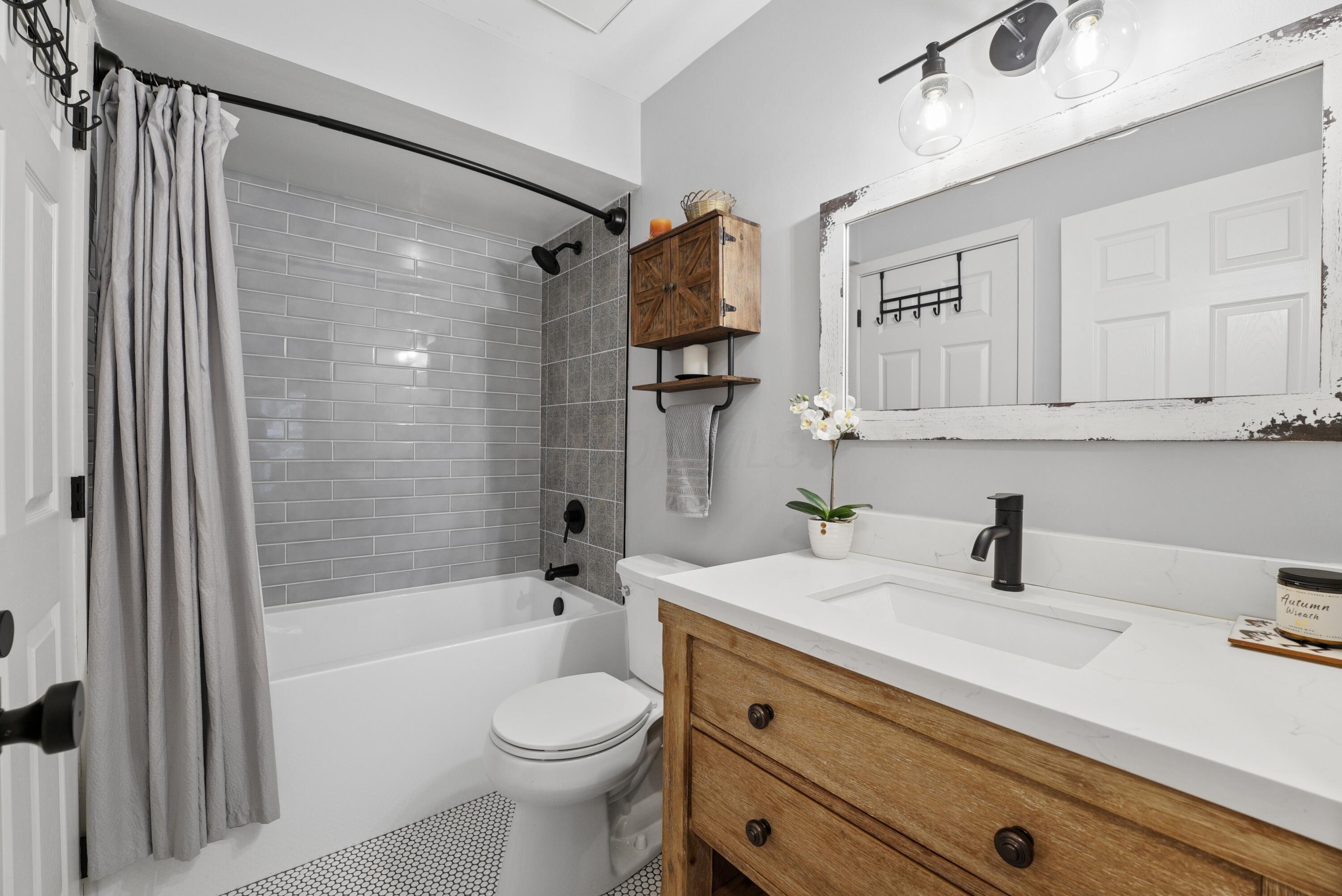 1577 Arlington Avenue, 1577b Property Photo 19