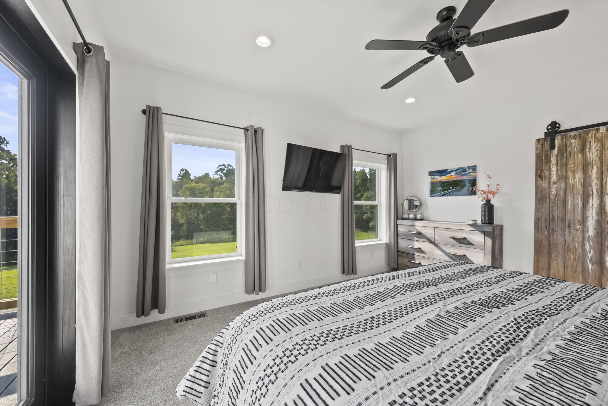 4675 Hunt Road Property Photo 19