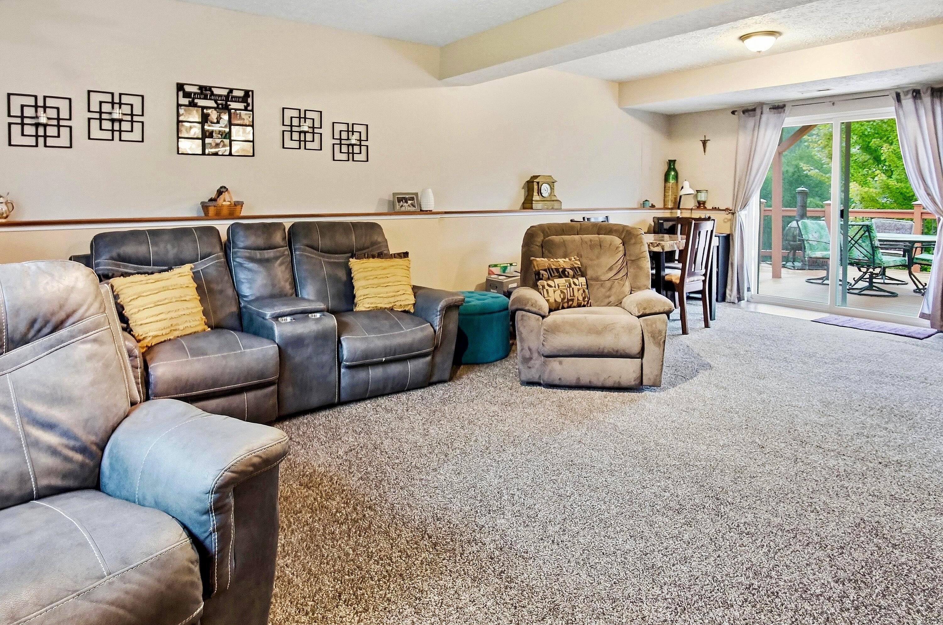 6720 Layman Drive Property Photo 32