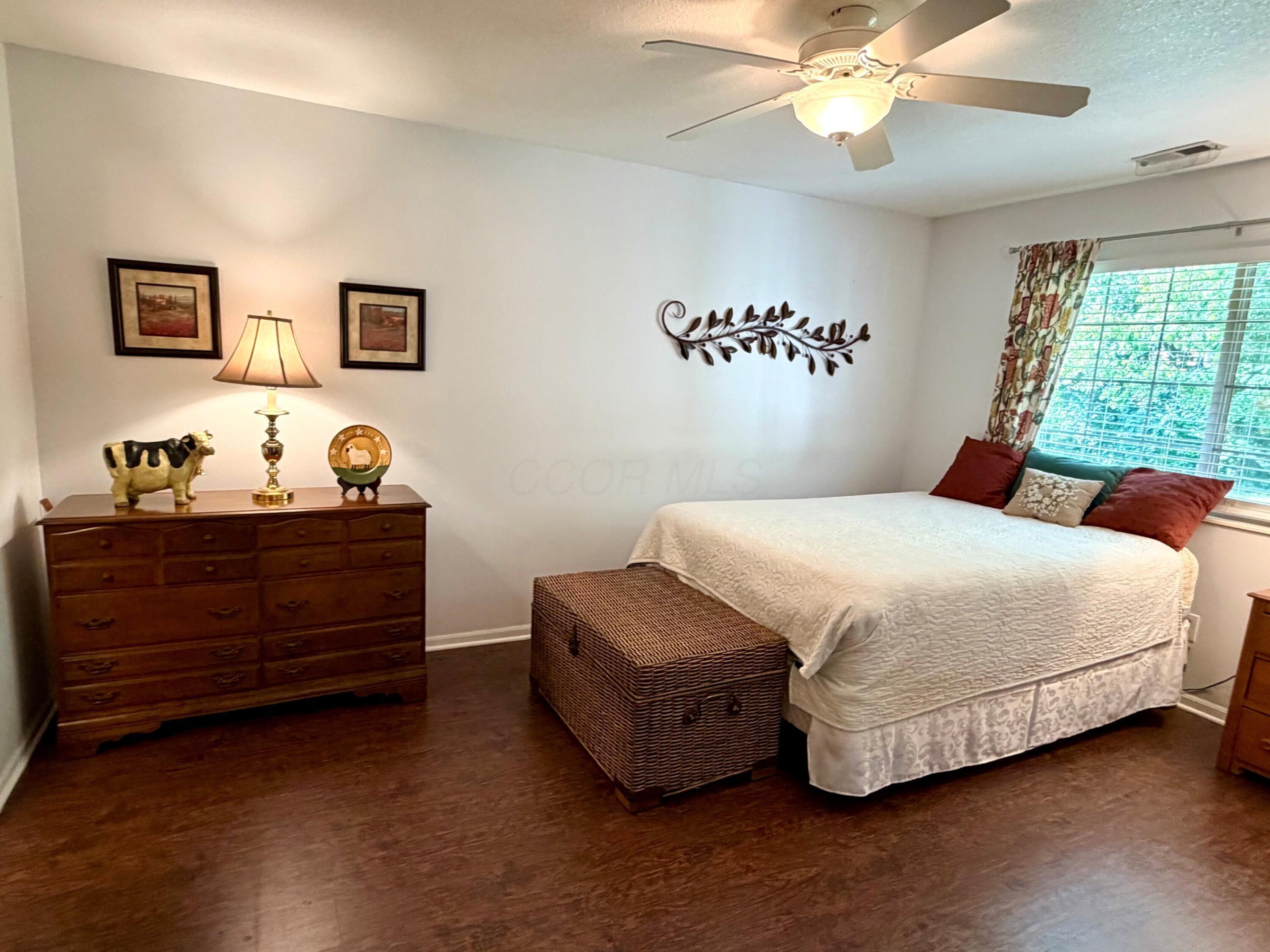 3954 Wiston Drive Property Photo 12