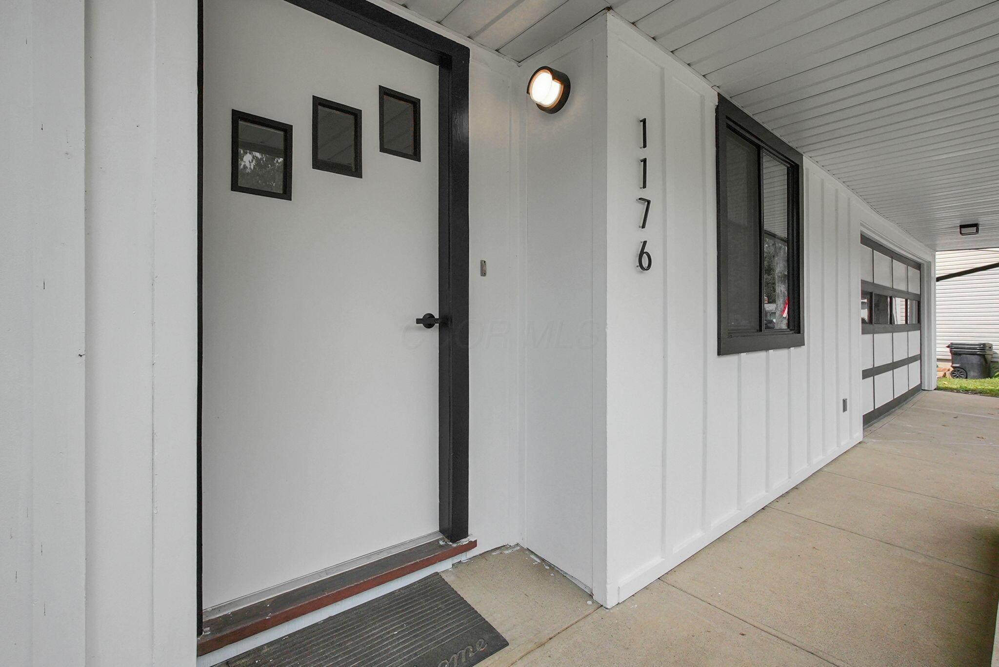1176 Cambridge Place Property Photo 6