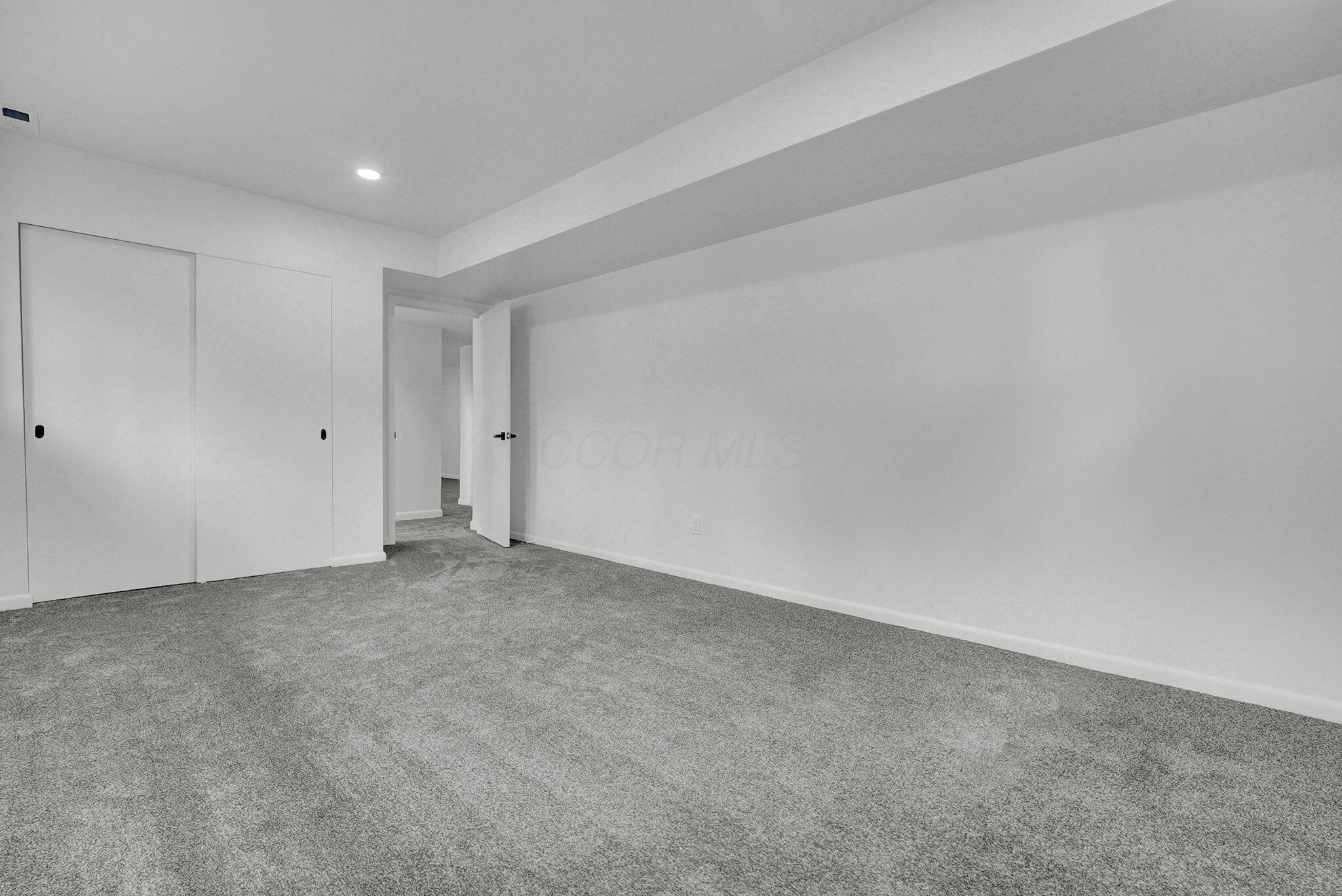 1176 Cambridge Place Property Photo 32