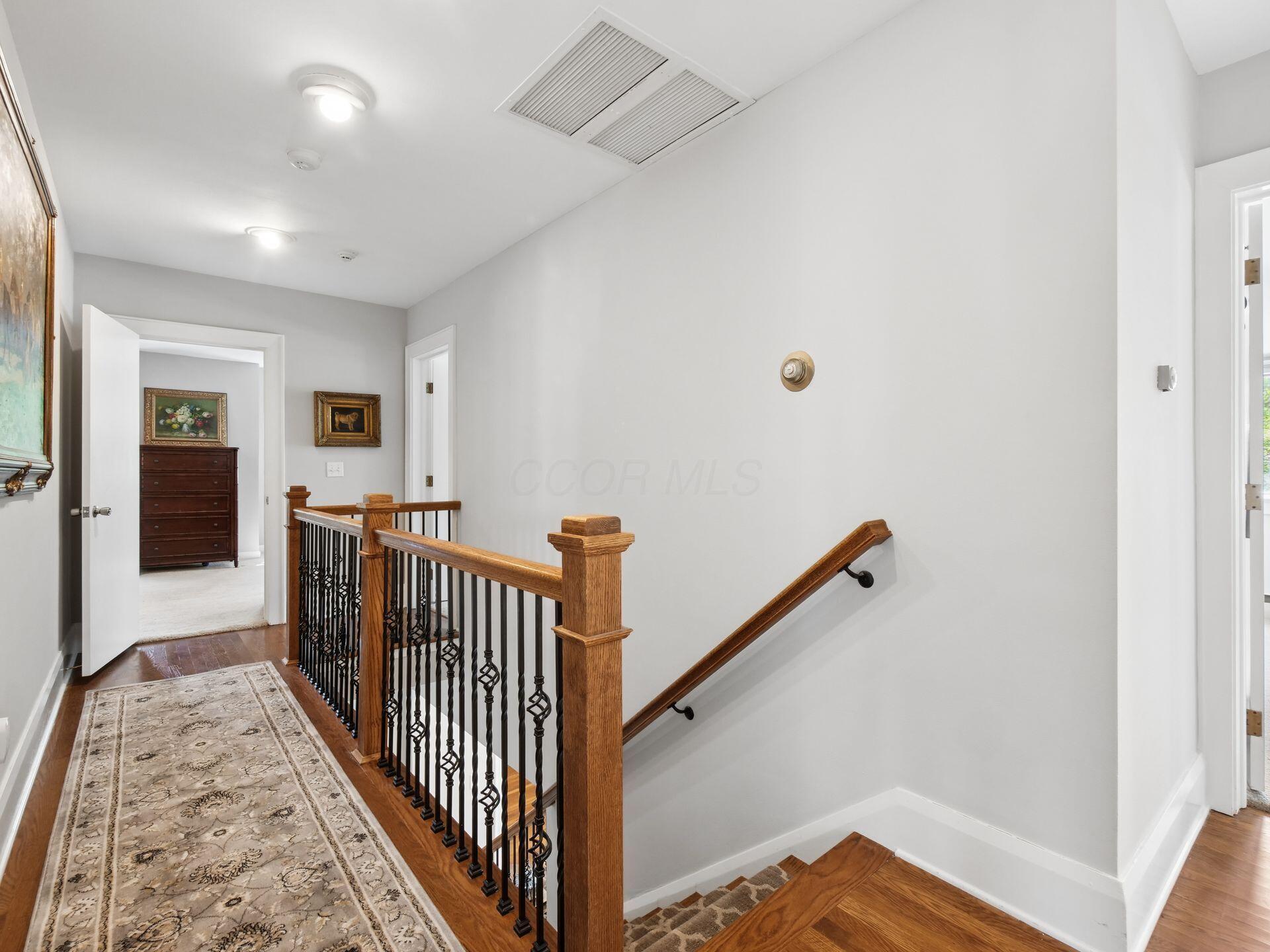 98 N Drexel Avenue Property Photo 36