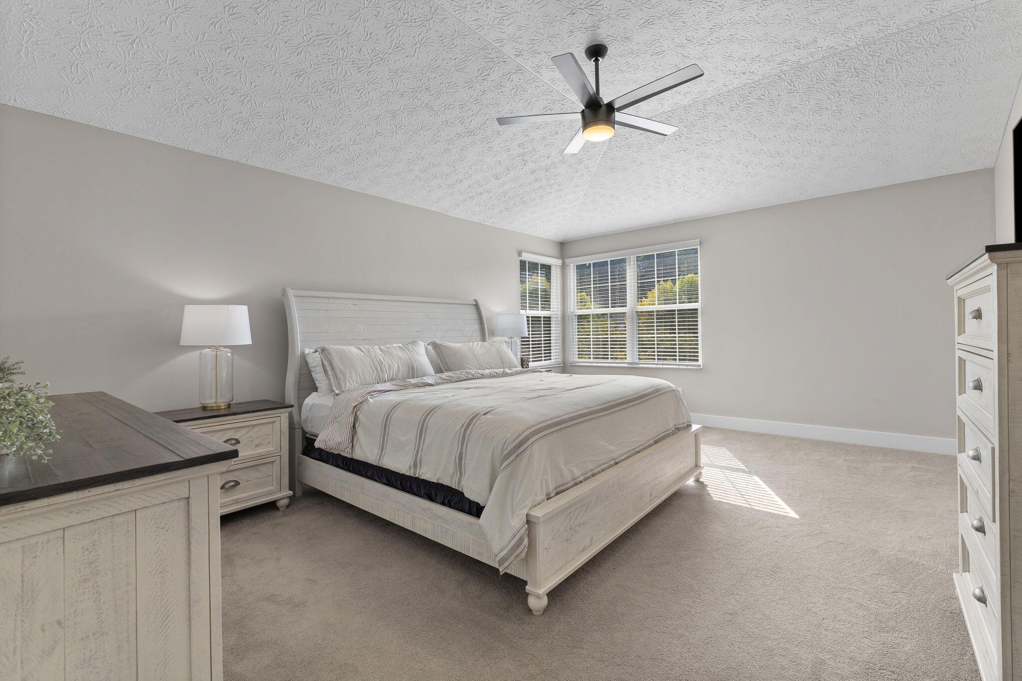 1739 Harrison Pond Drive Property Photo 23