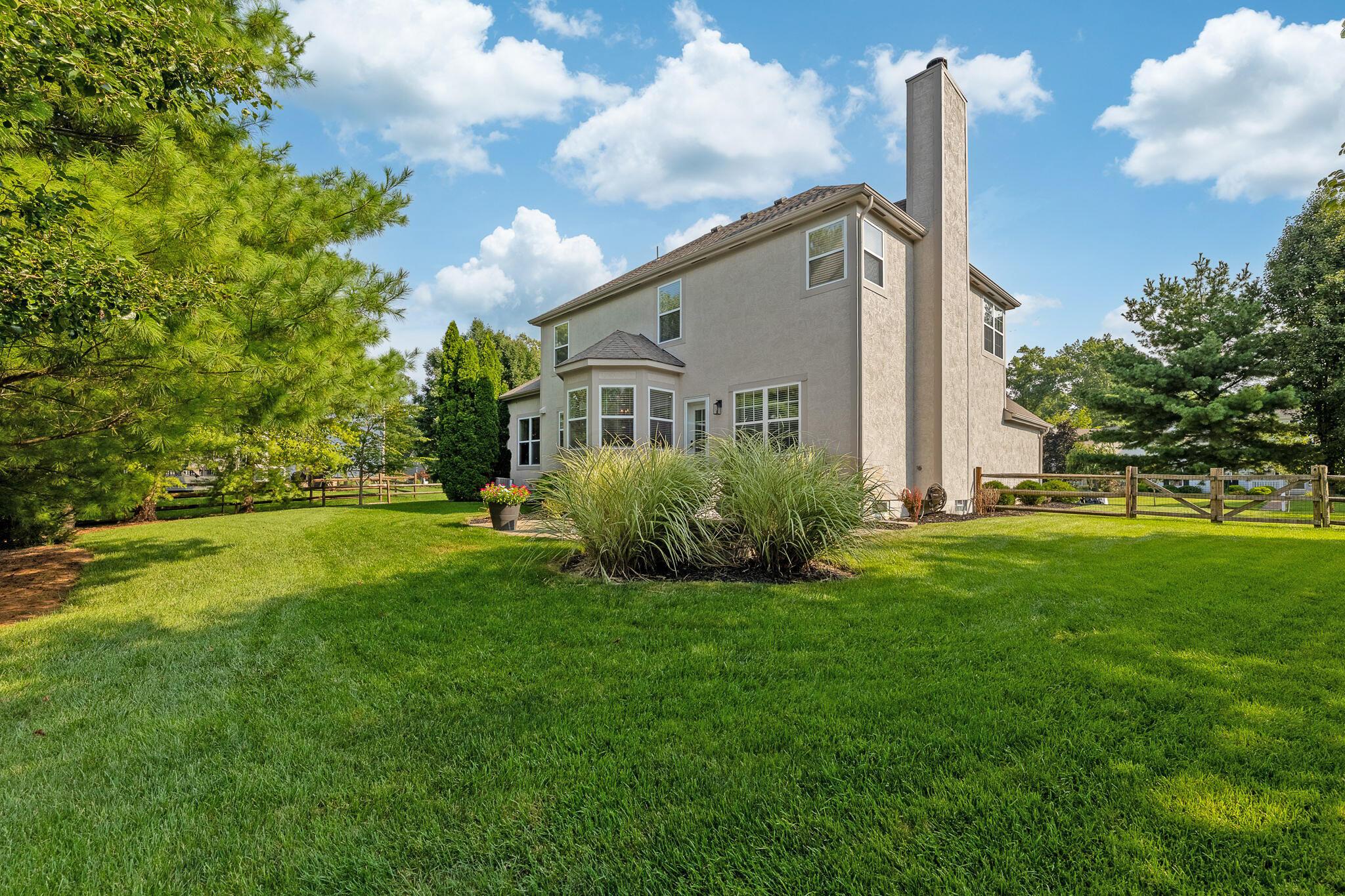 1739 Harrison Pond Drive Property Photo 49