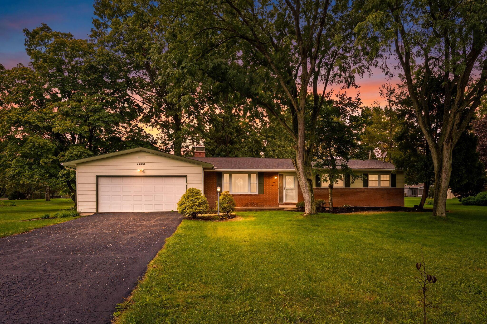 2945 Fairway Drive Property Photo 1