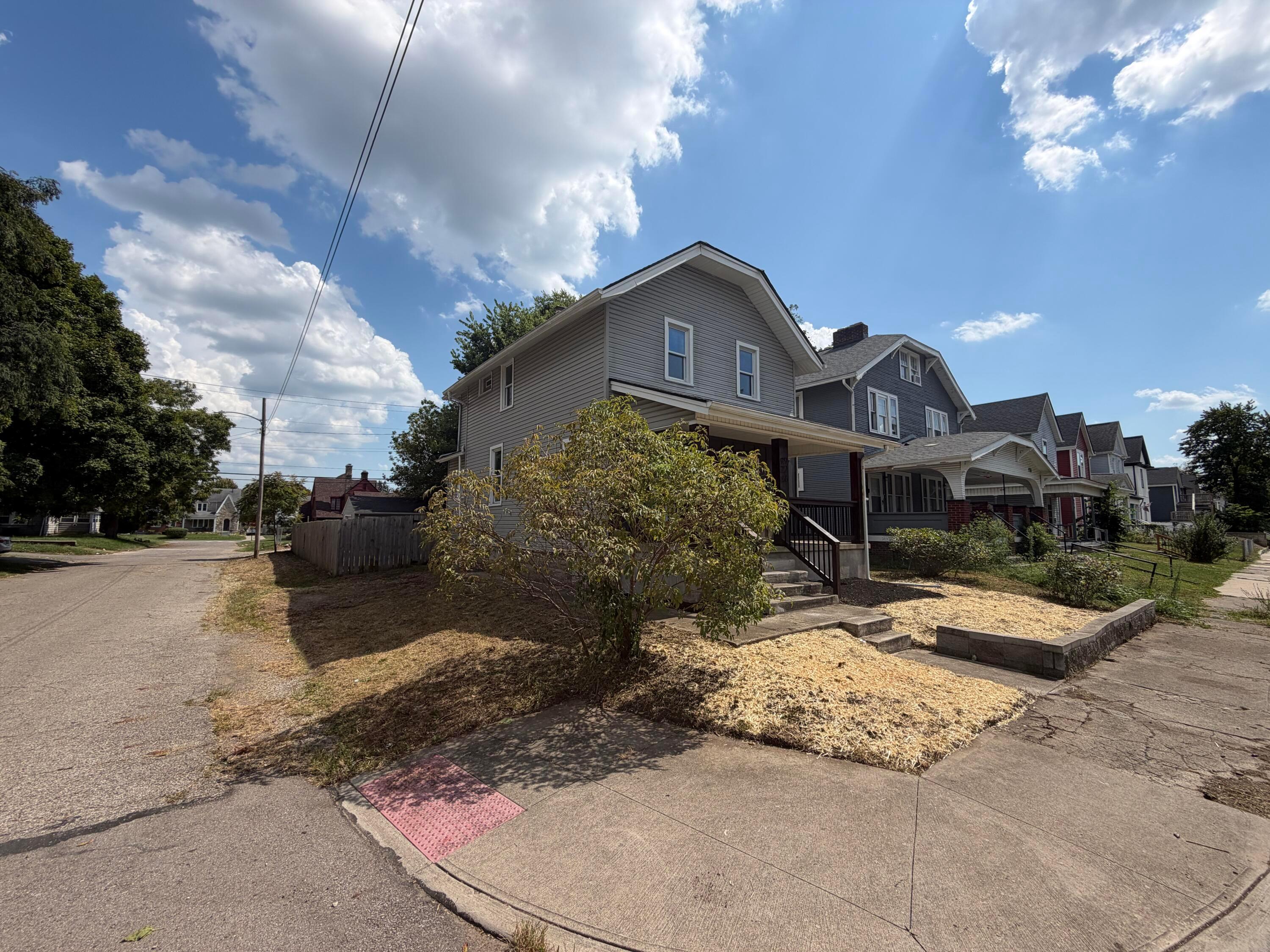 926 Ellsworth Avenue Property Photo 20
