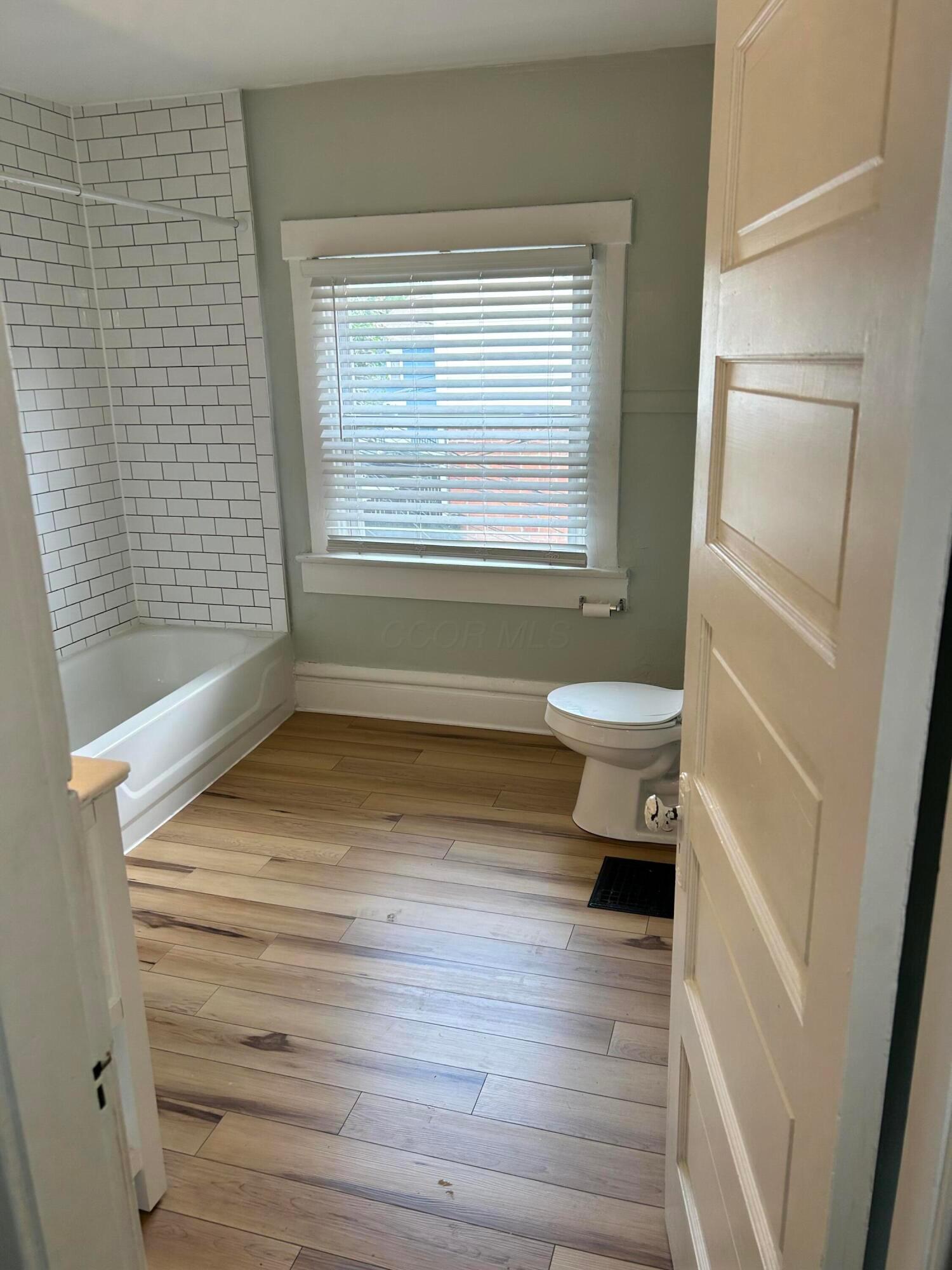 26-28 W Maynard Avenue Property Photo 13