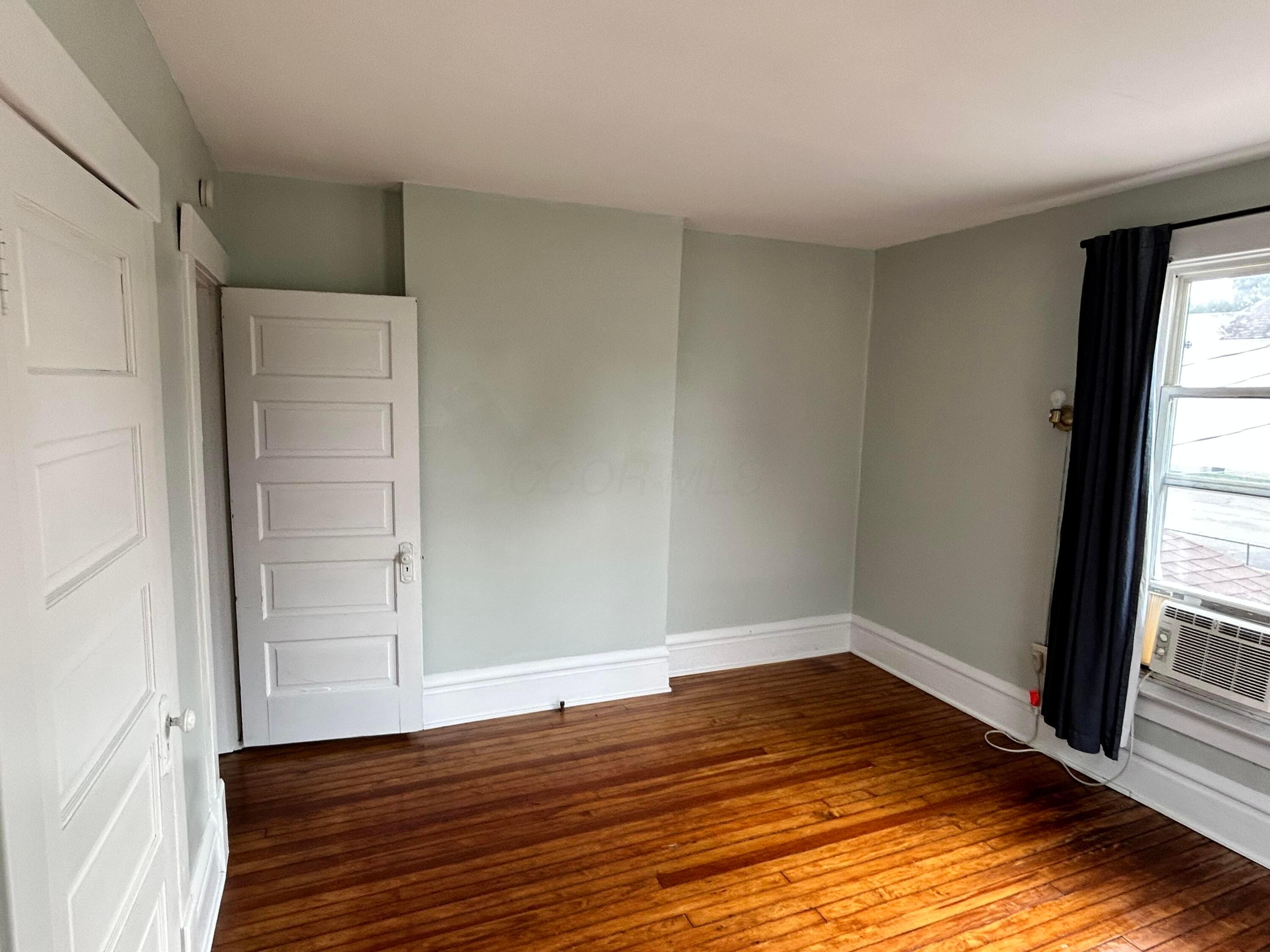 26-28 W Maynard Avenue Property Photo 19