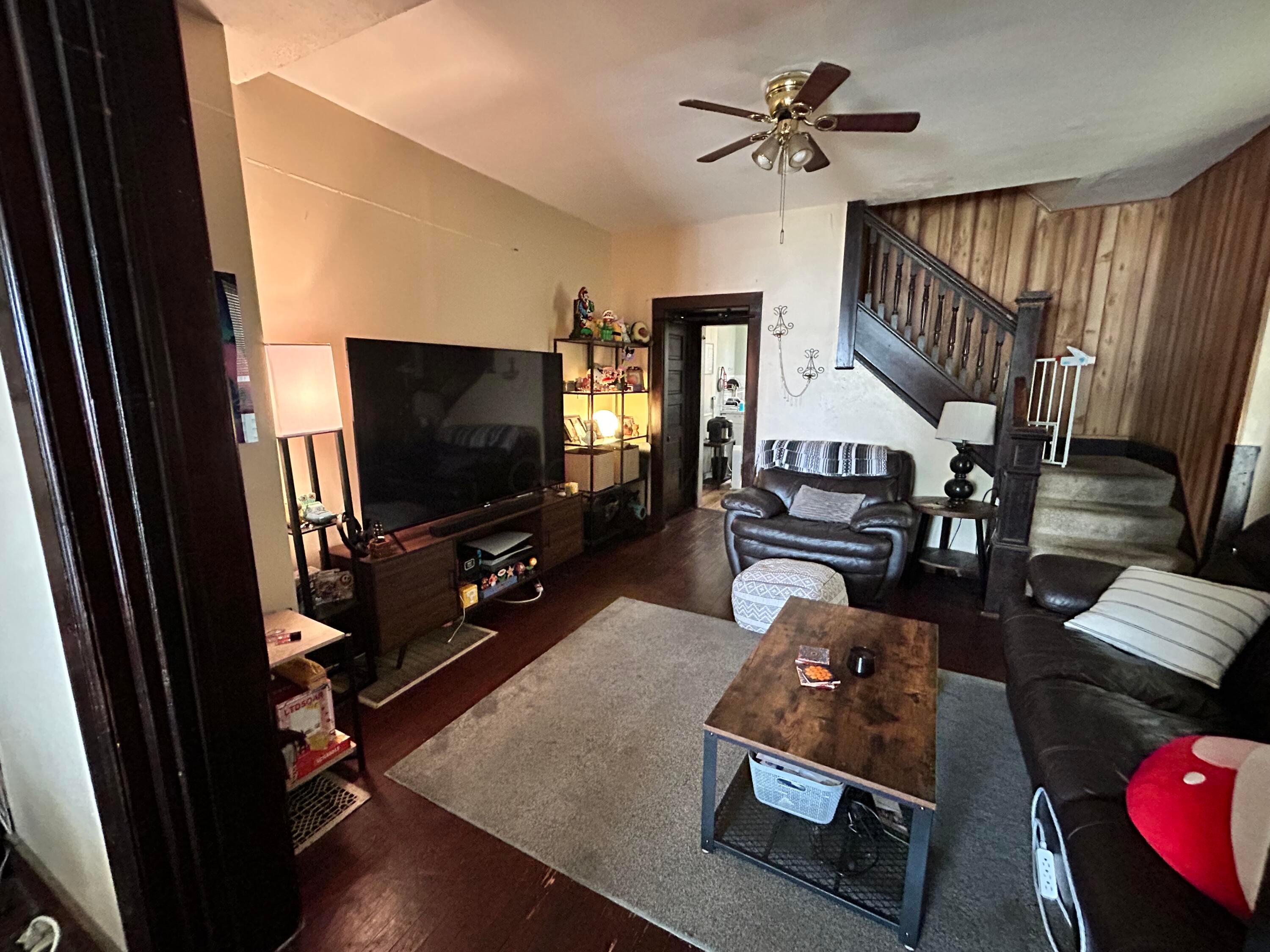 26-28 W Maynard Avenue Property Photo 23