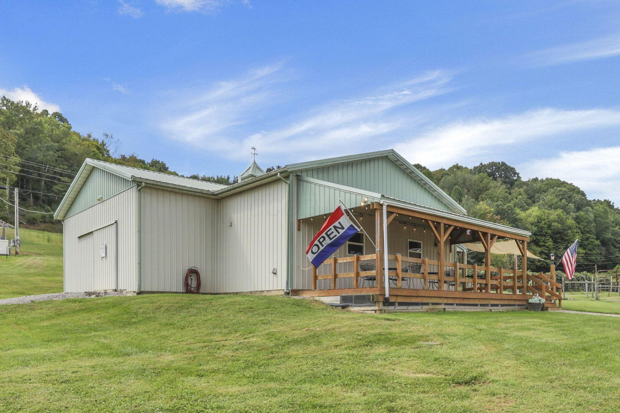 9065 Clay Pike Road Property Photo 1