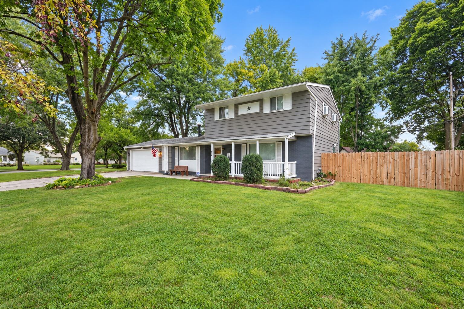 404 Benson Drive Property Photo 1