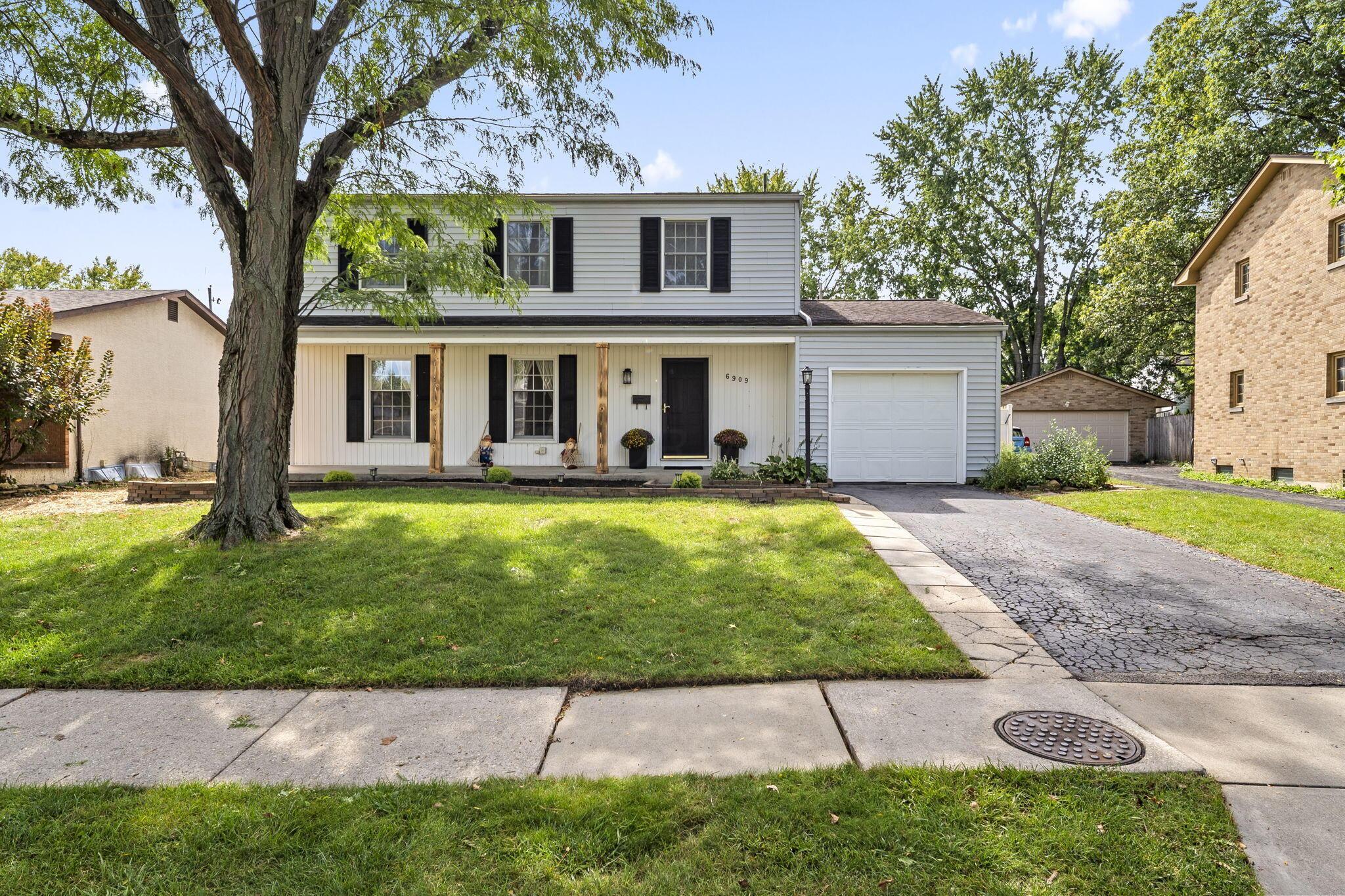 6909 Ardelle Drive Property Photo 1