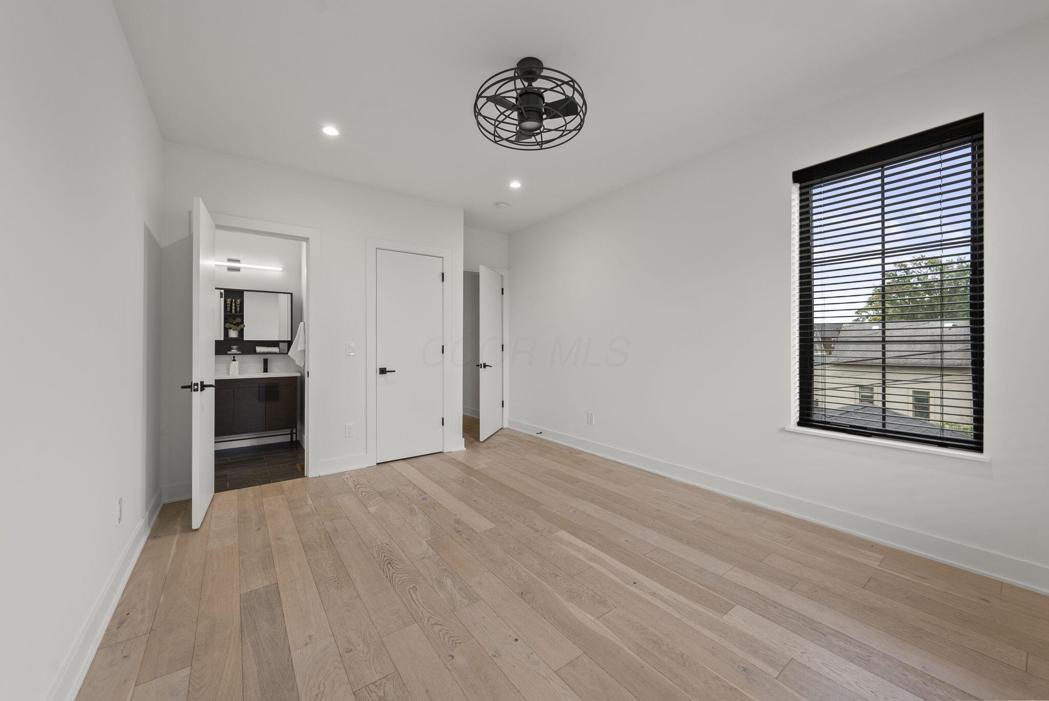 382 Biehl Alley Property Photo 43