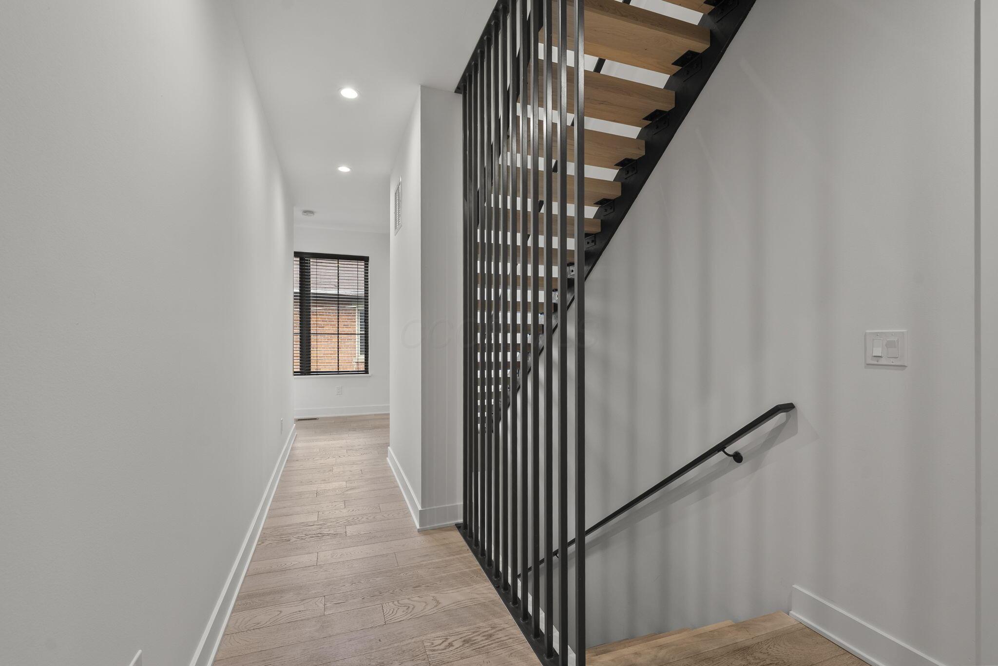 382 Biehl Alley Property Photo 45
