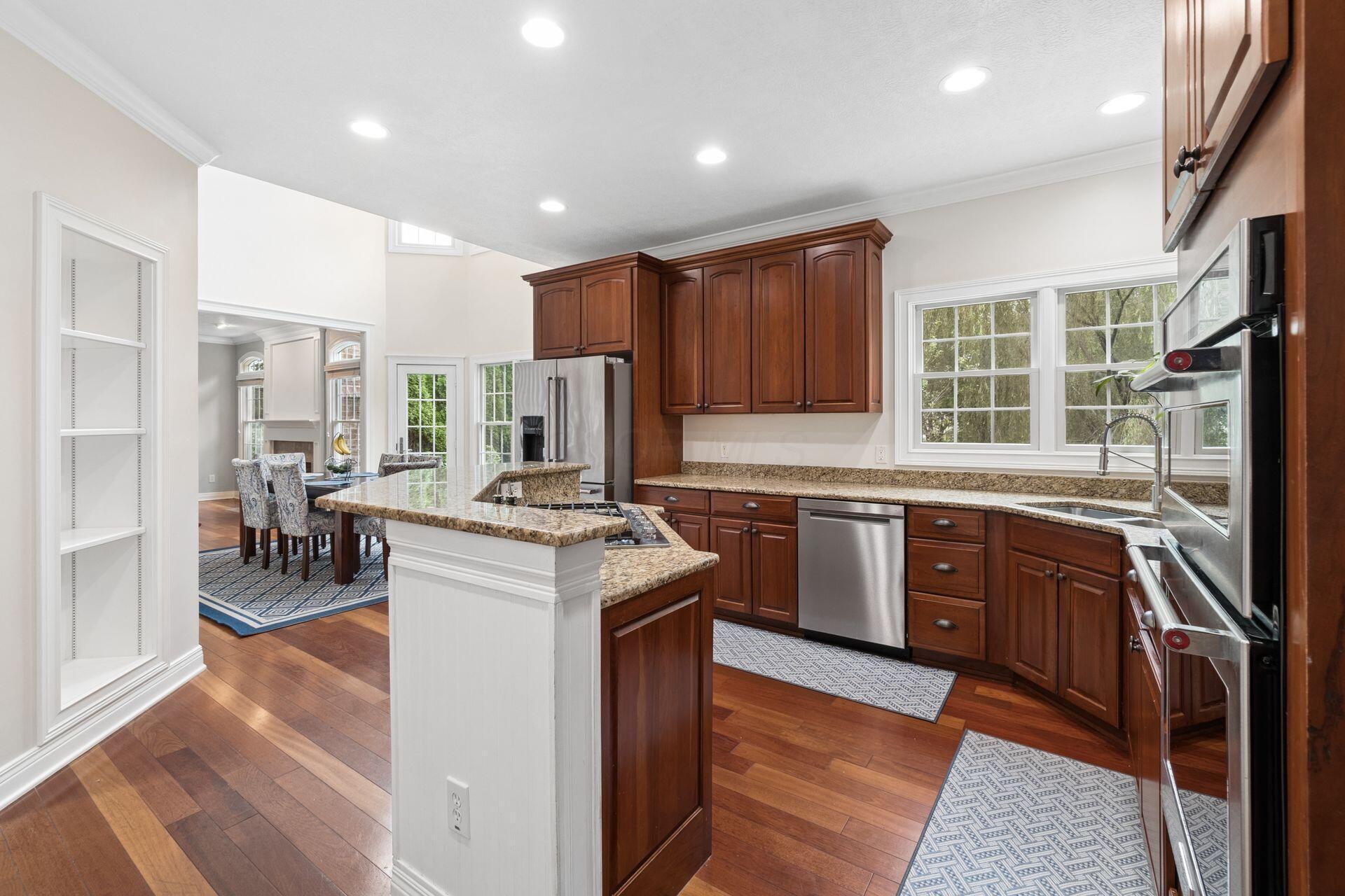 2784 Silverleaf Drive Property Photo 11