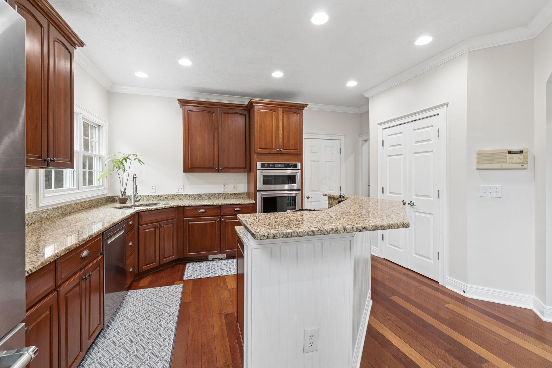 2784 Silverleaf Drive Property Photo 13