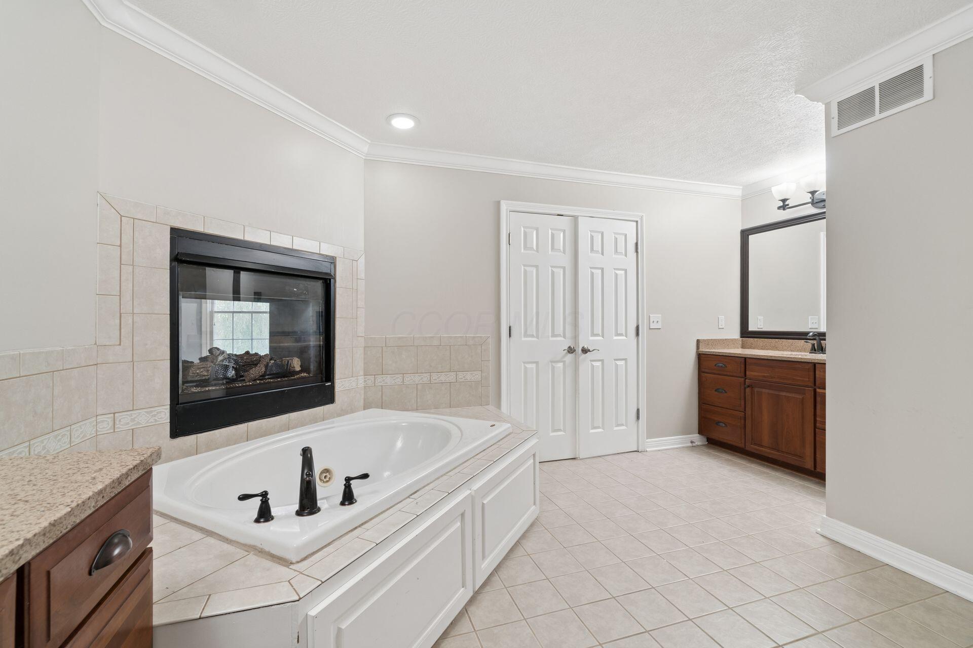 2784 Silverleaf Drive Property Photo 26
