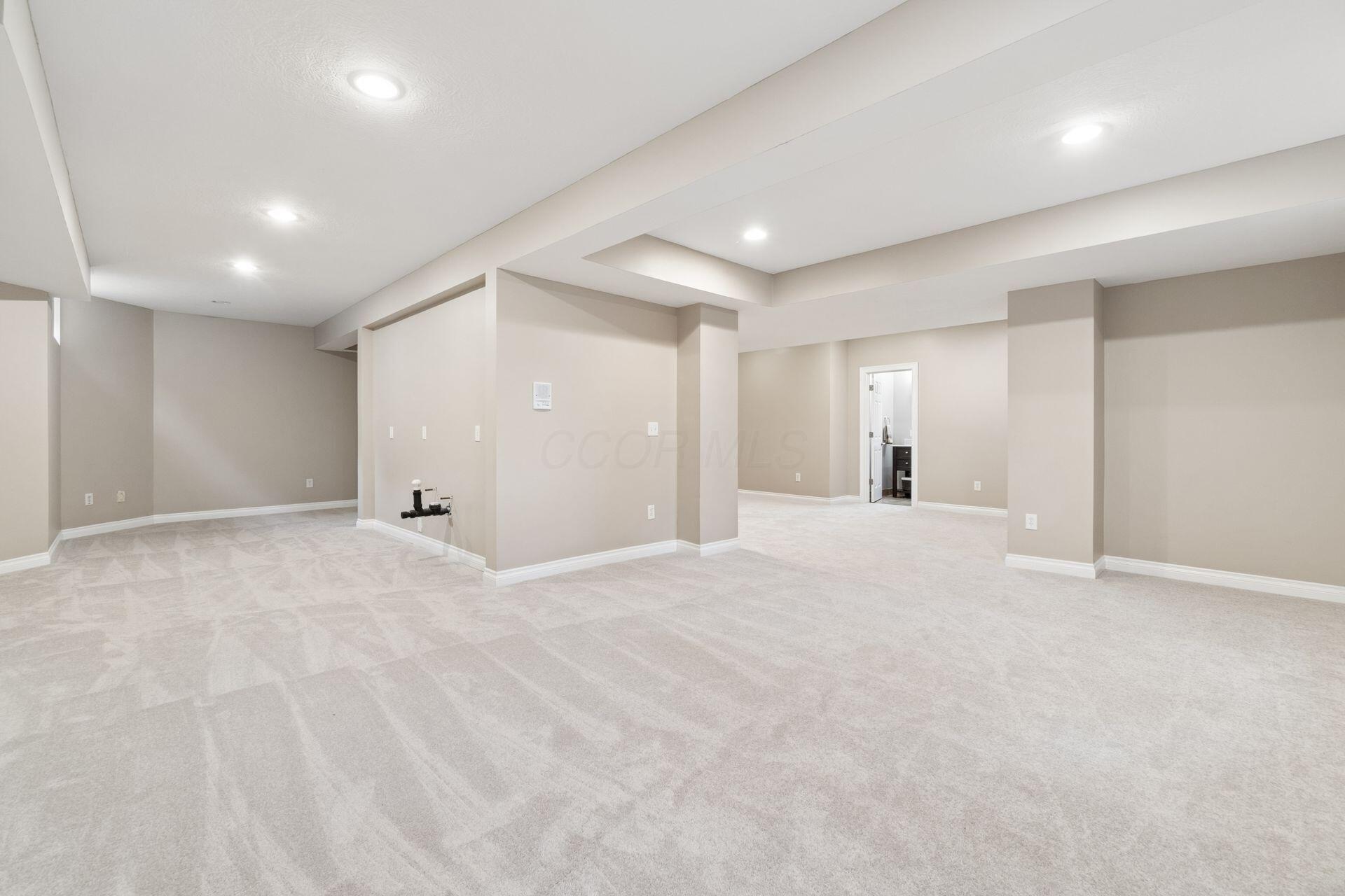 2784 Silverleaf Drive Property Photo 38