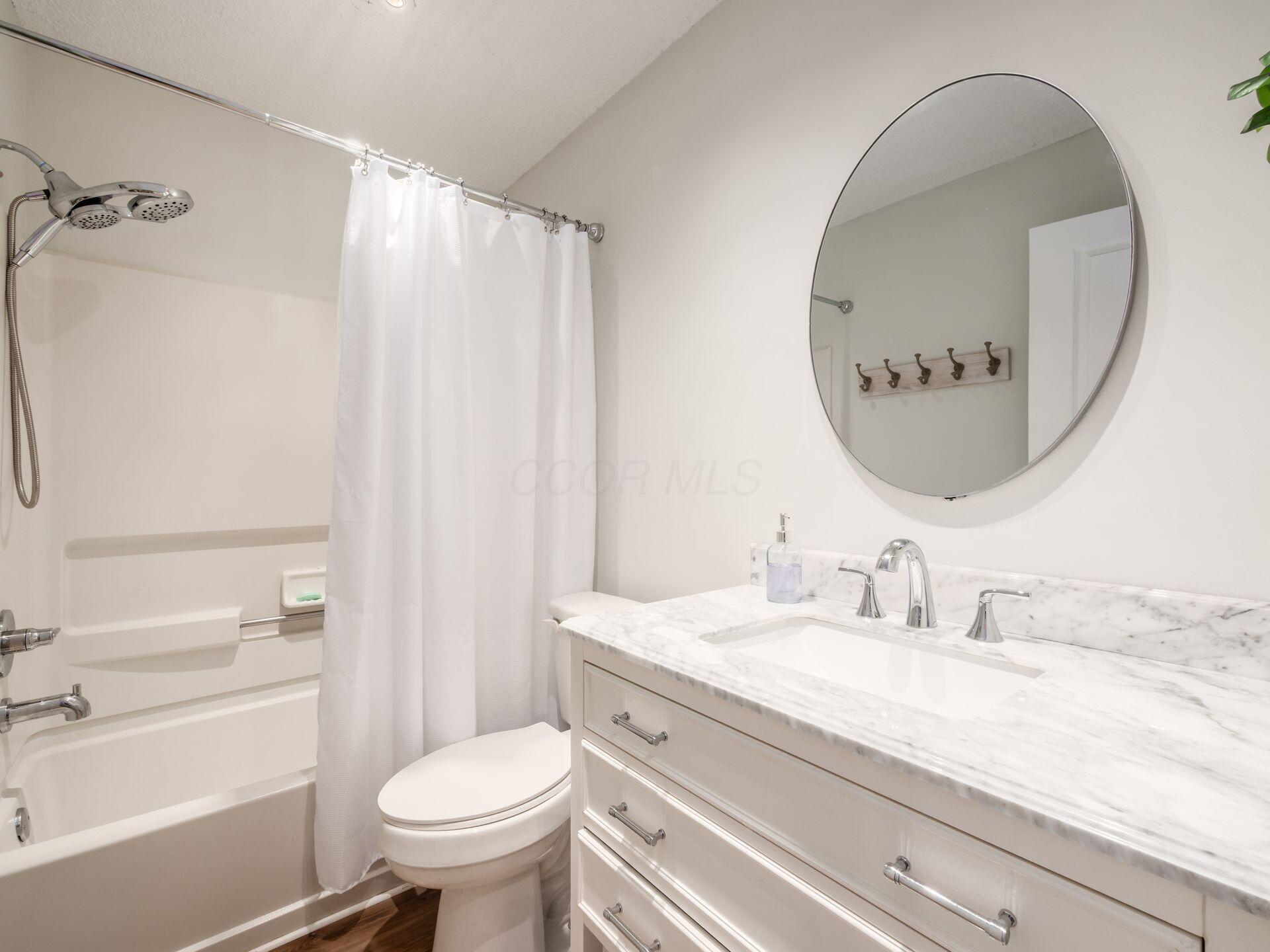 5626 Barney Lane Property Photo 27