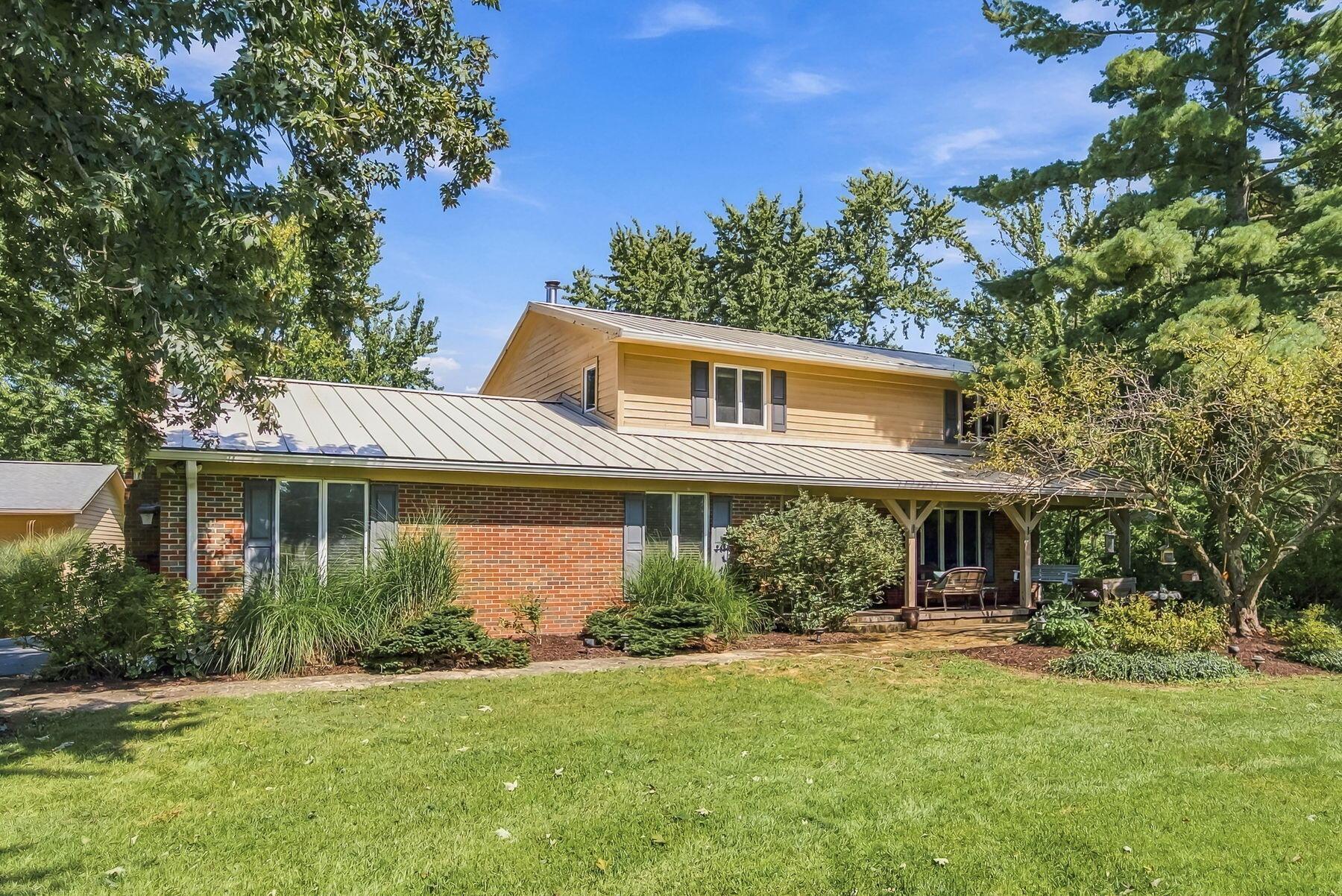 6595 Kilbourne Road Property Photo 1