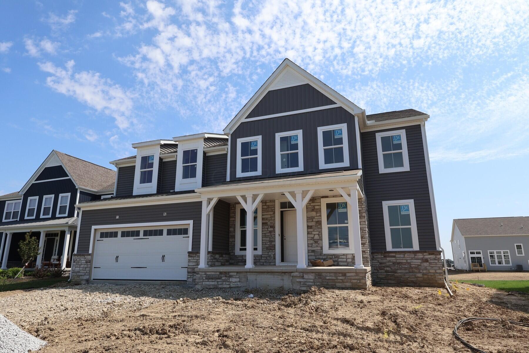 7266 Applewood Drive Property Photo 1