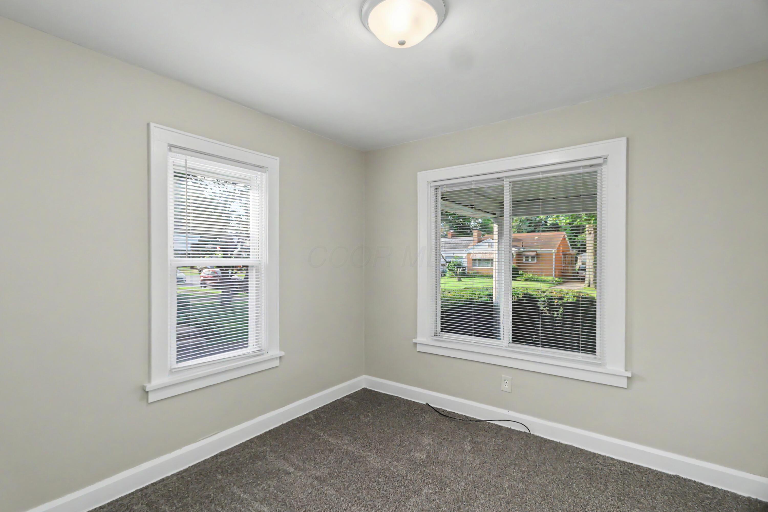 133 Wolfe Avenue Property Photo 10