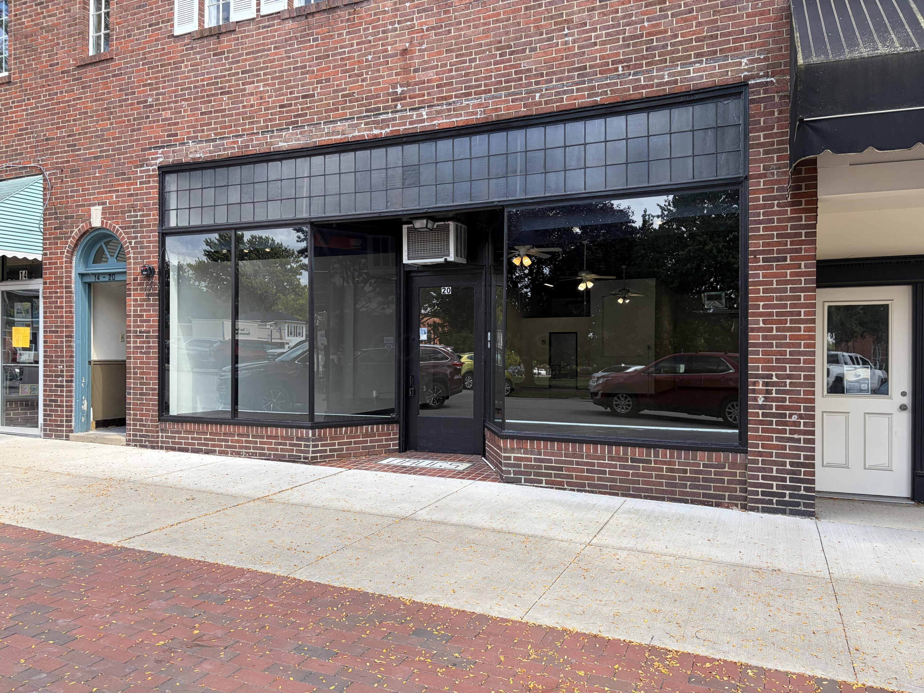 20 S Vernon Street Property Photo 2