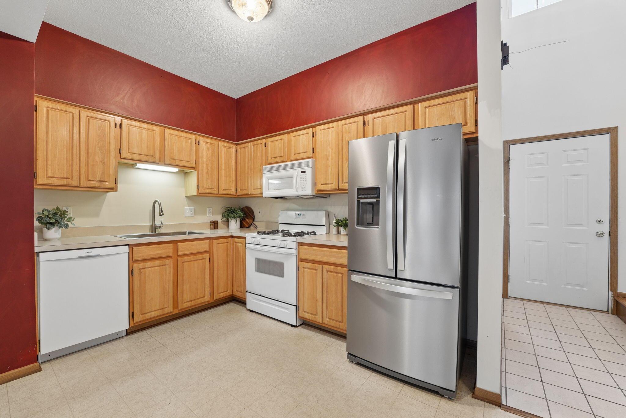 6014 Acropolis Way Property Photo 4